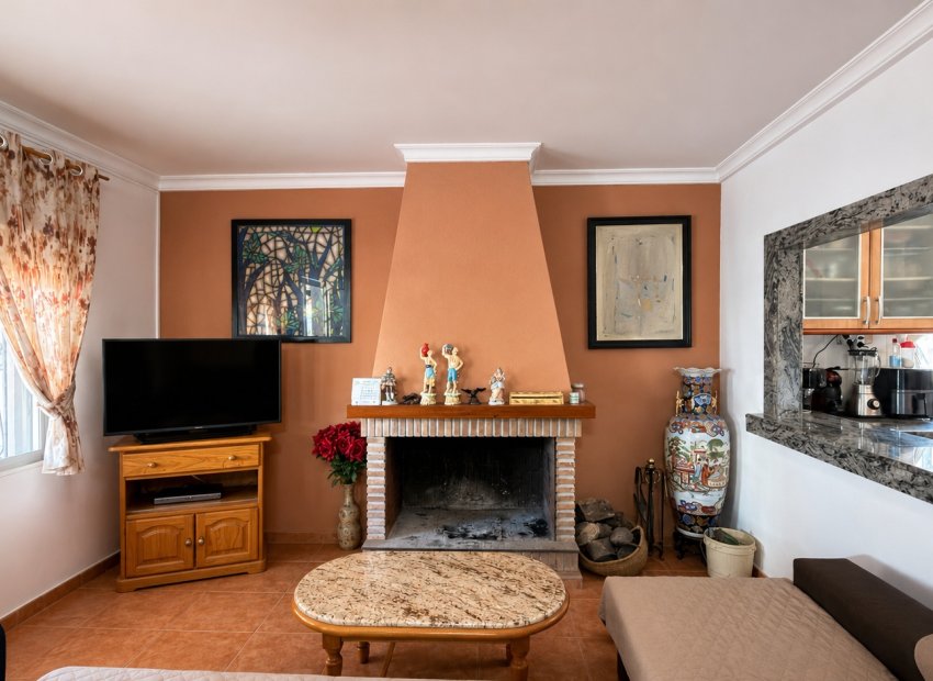 Herverkoop - Villa -
Oliva - Oliva Nova