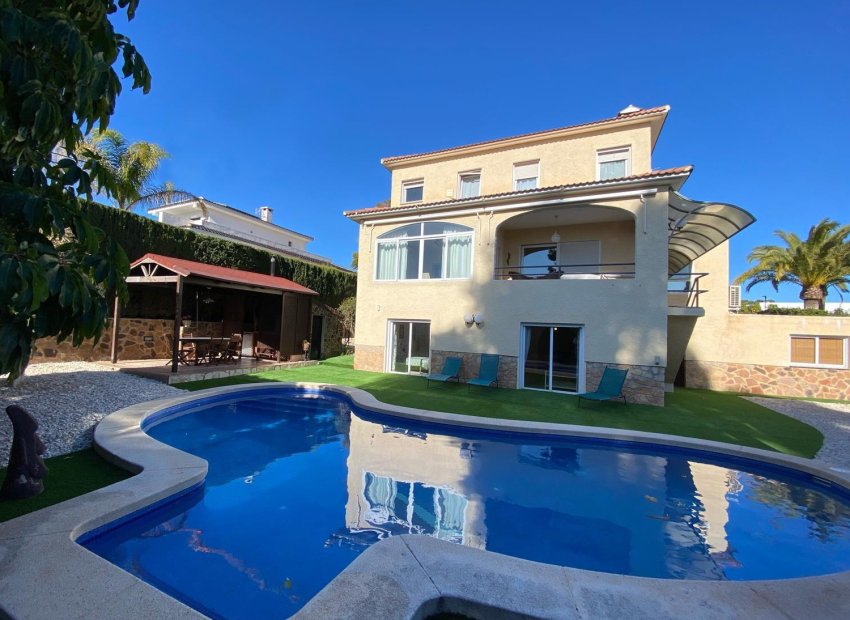 Herverkoop - Vrijstaande woning -
Benidorm - Levante