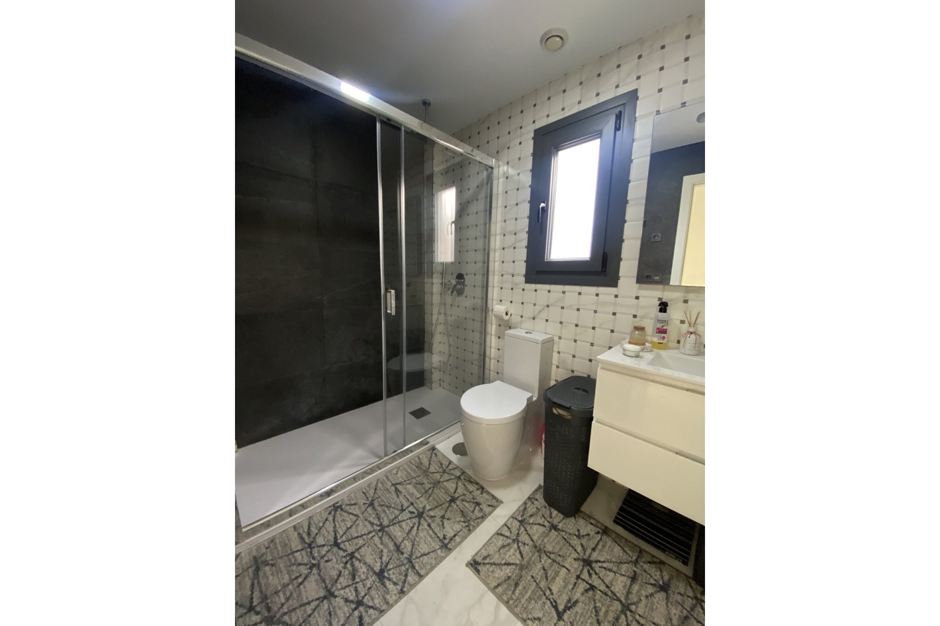 Herverkoop - Vrijstaande woning -
Finestrat - Finestrat Urbanizaciones