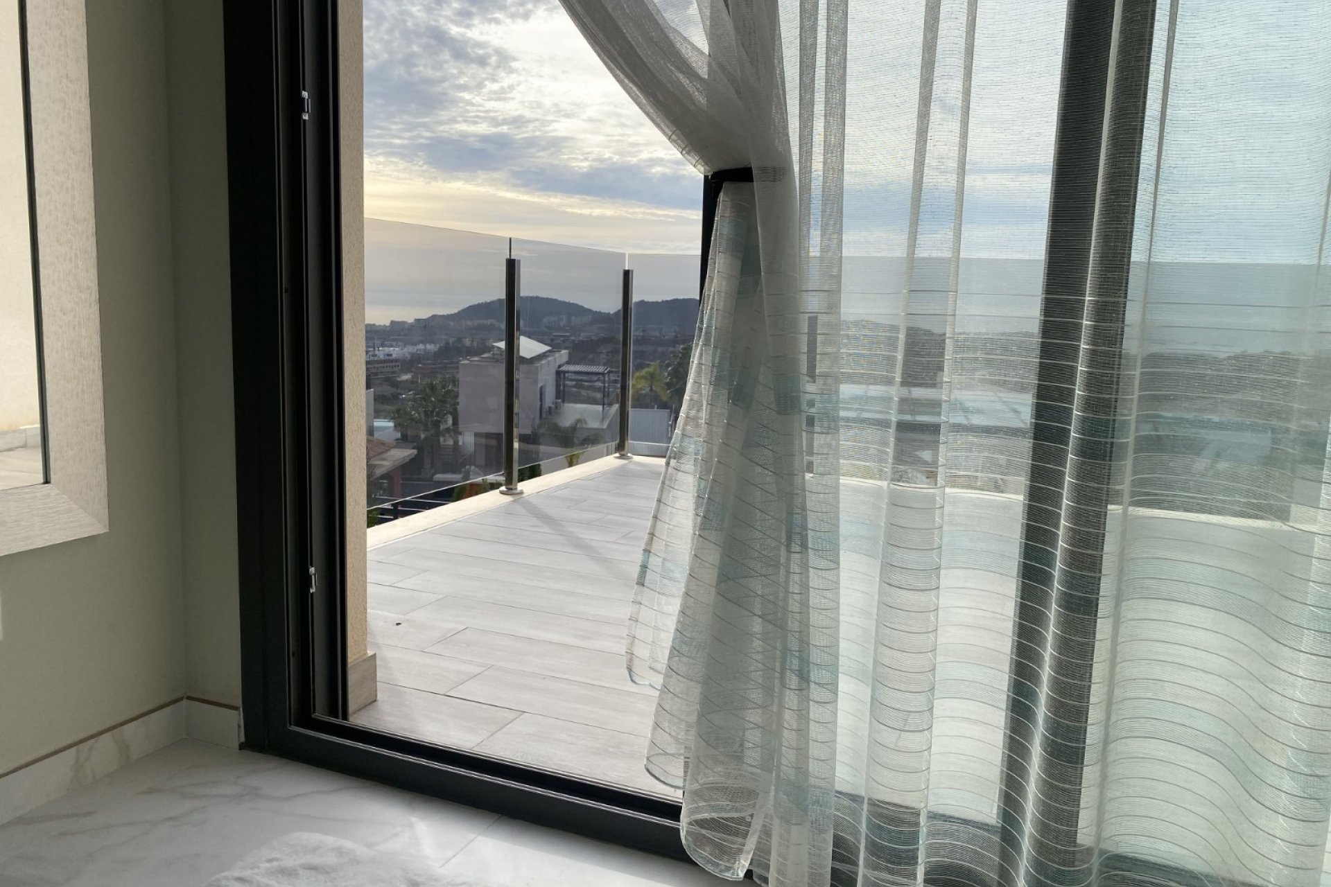 Herverkoop - Vrijstaande woning -
Finestrat - Finestrat Urbanizaciones