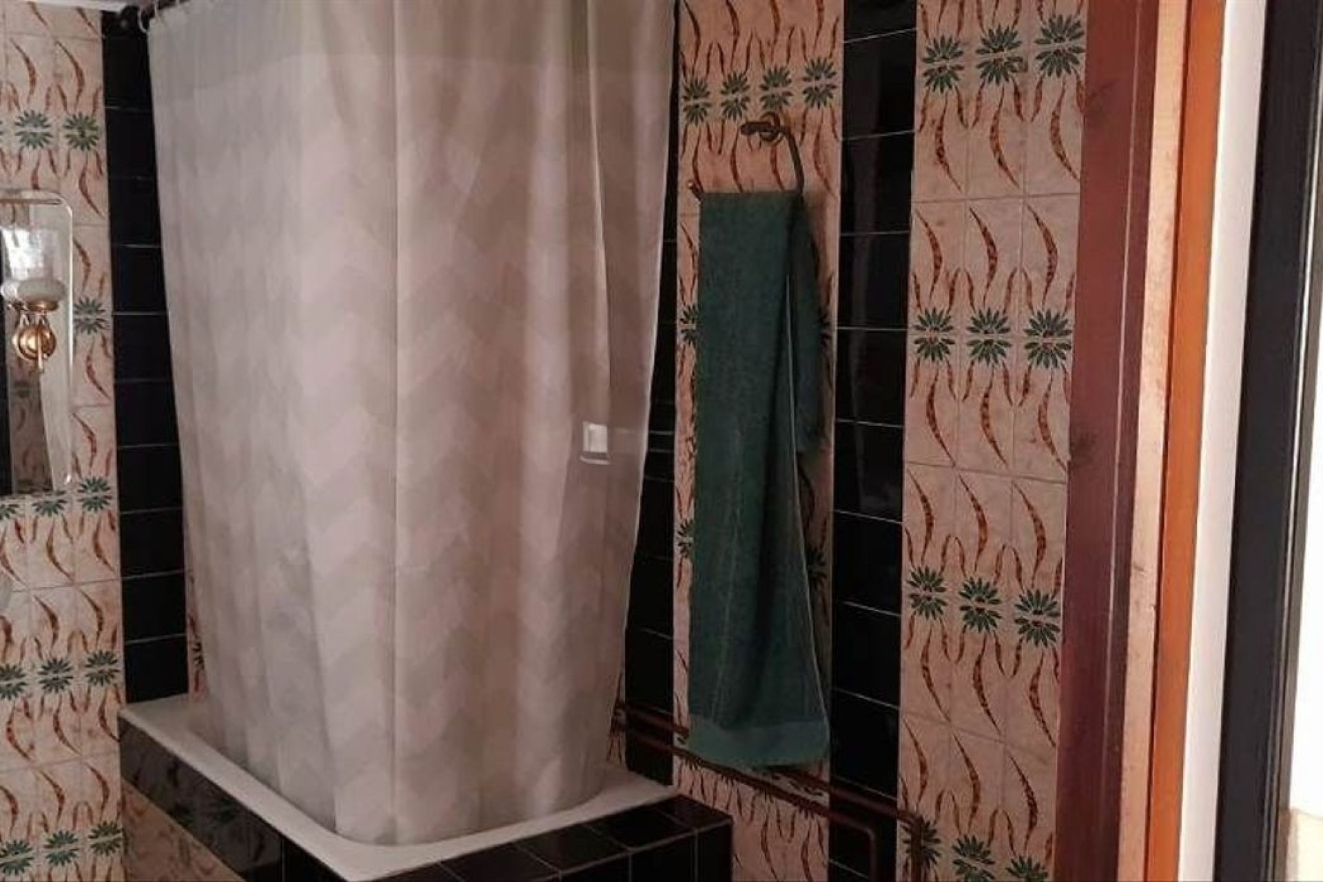 Herverkoop - Vrijstaande woning -
