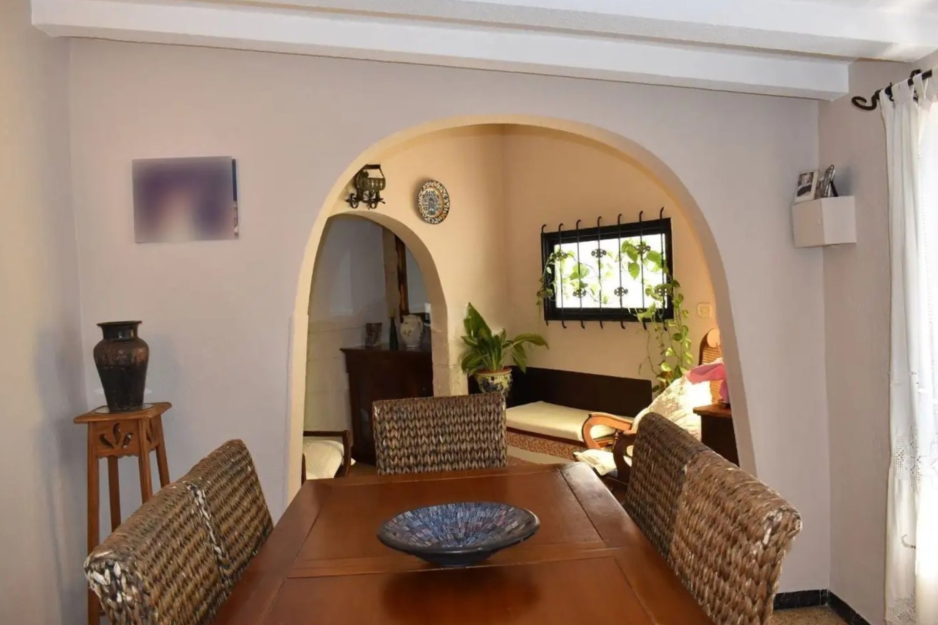 Herverkoop - Vrijstaande woning -
