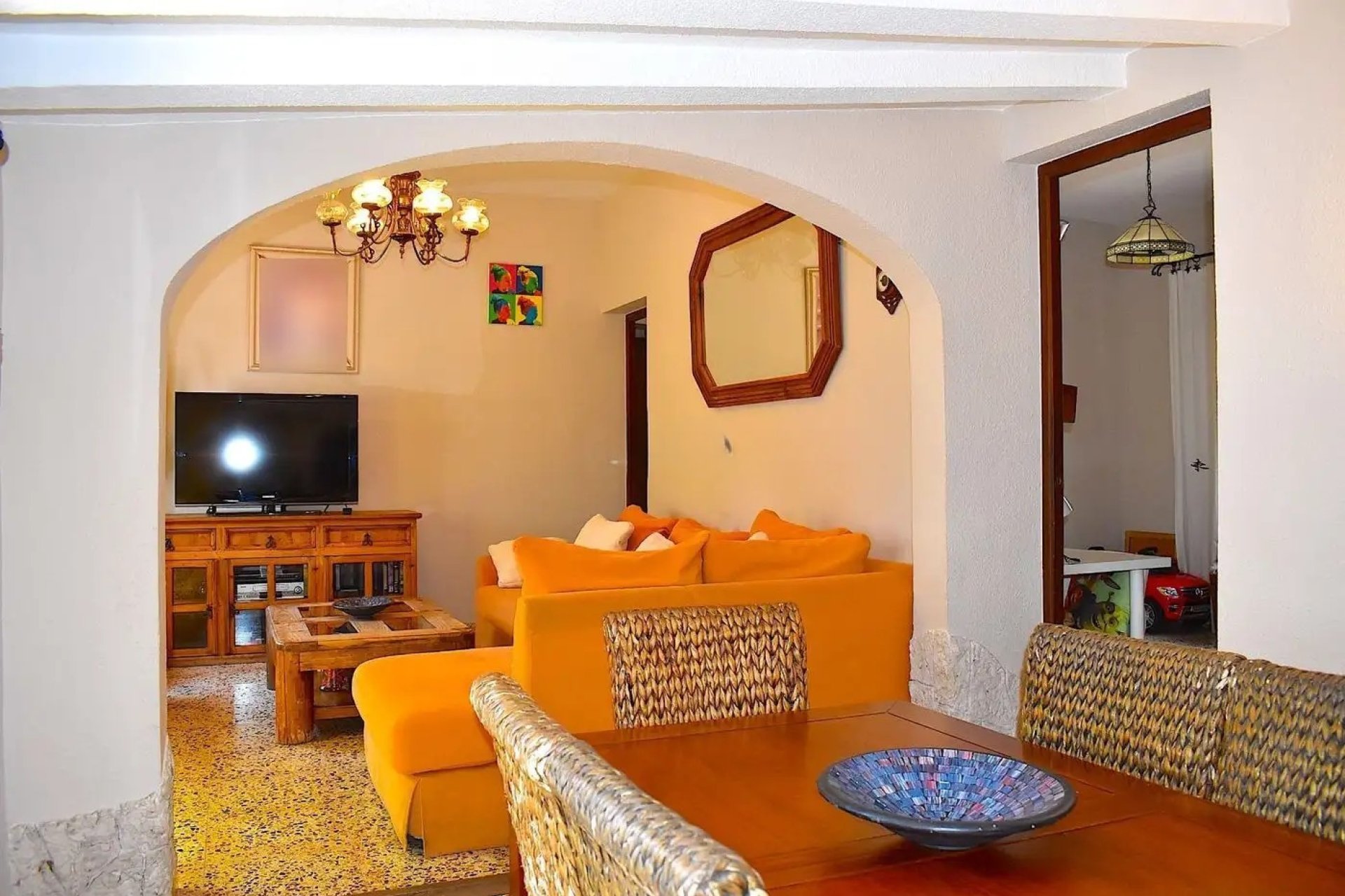 Herverkoop - Vrijstaande woning -
