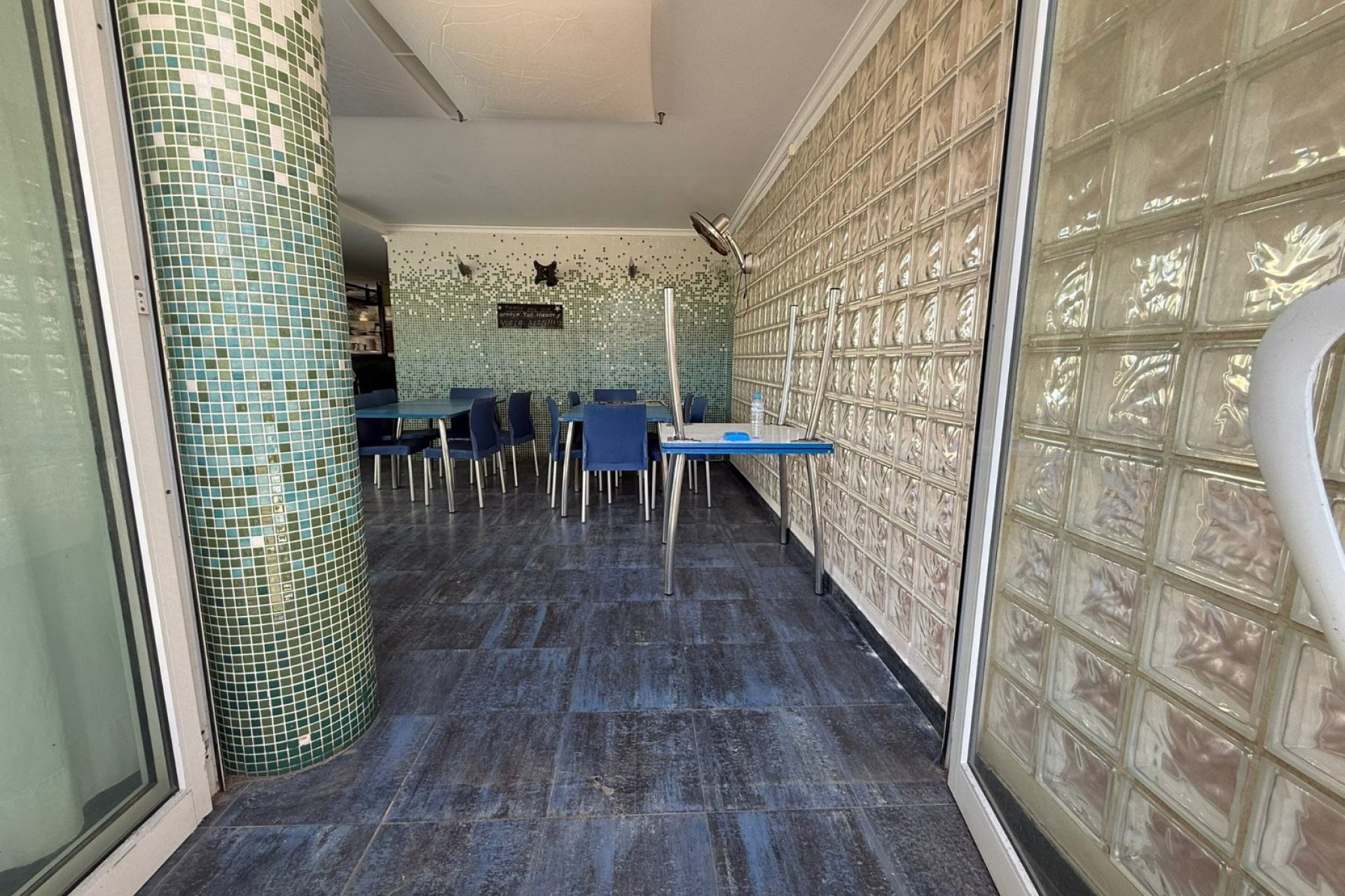 interior bar - Local en venta en Dénia cerca del mar 