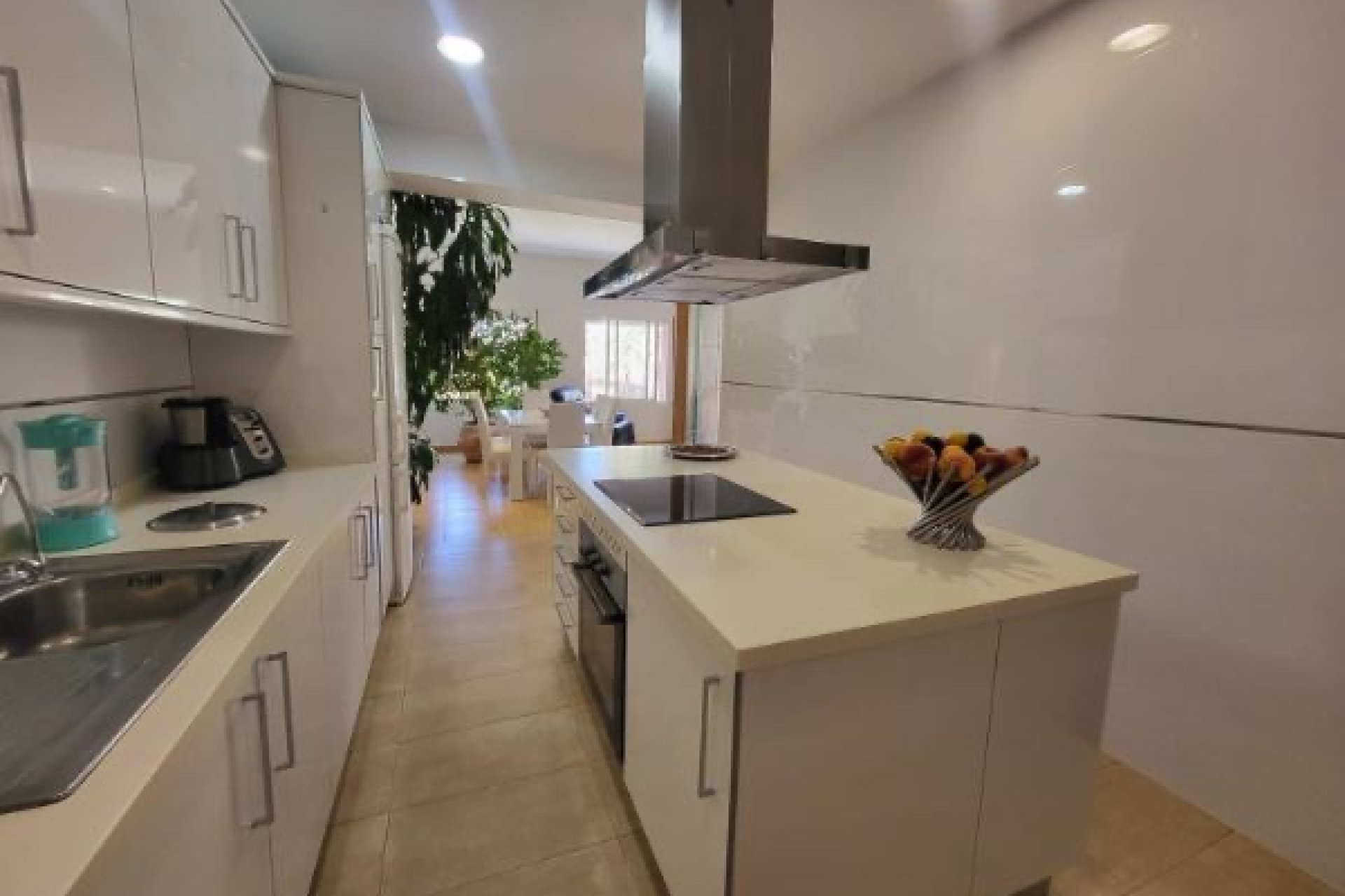 Kitchen island - Apartment in Gandía (La Safor - Gandía)