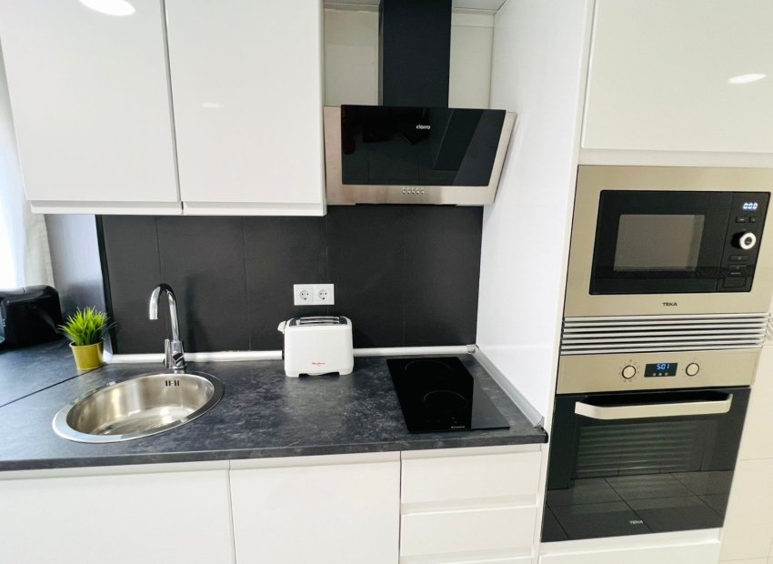 Kitchen - Luxury Apartment with TOURIST LICENSE for Sale in the Heart of Benidorm (Costa Blanca)