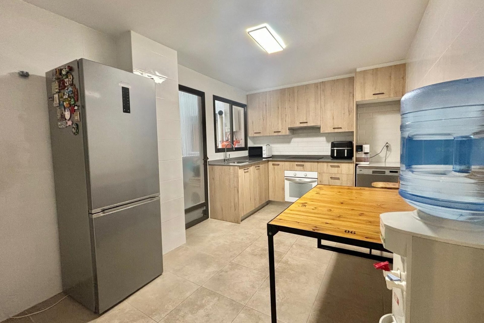 Kuchnia - Nowoczesny apartament 20 metrów od morza w Altei (Costa Blanca – Alicante)