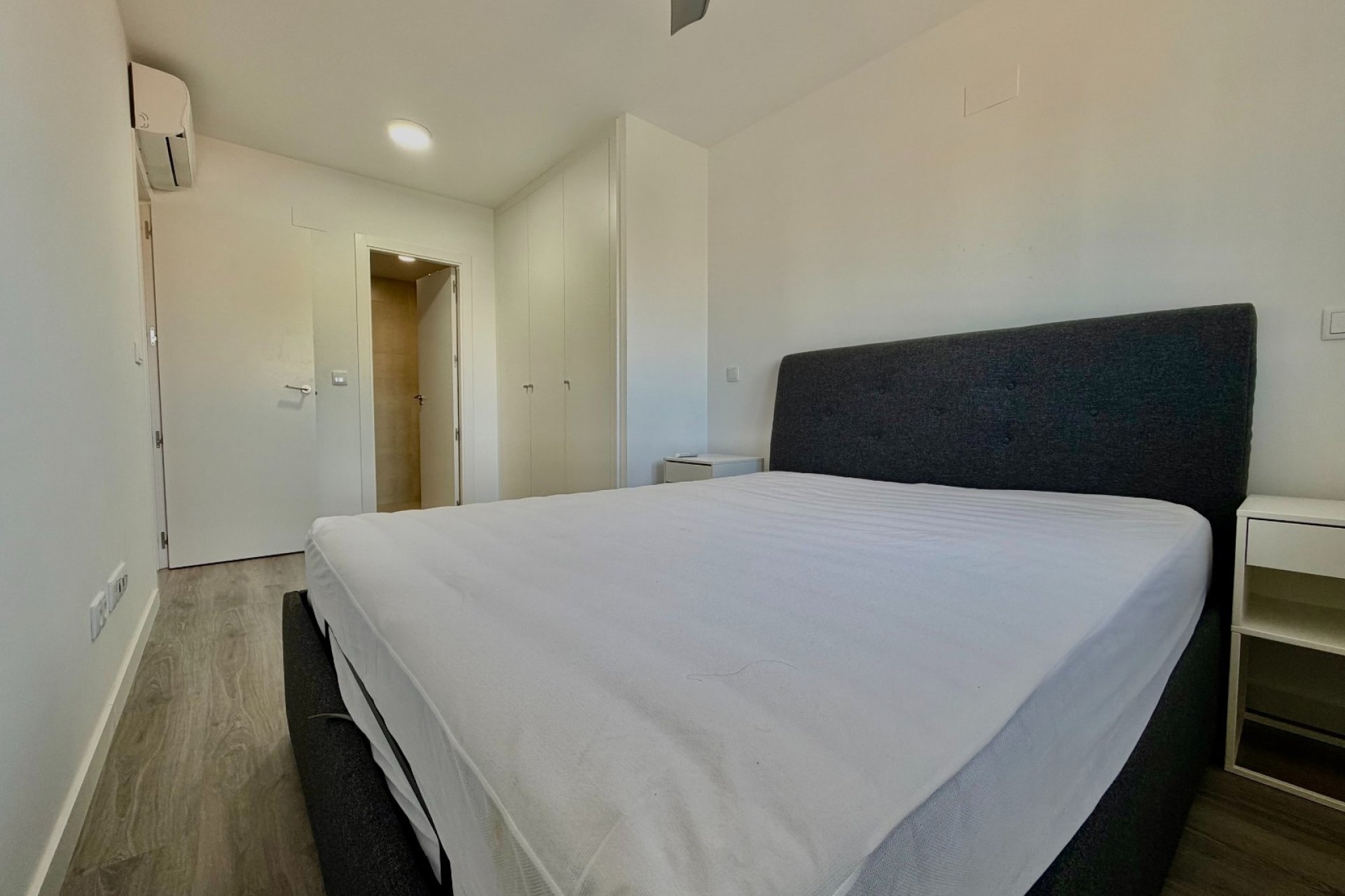 Langfristige Vermietung - Wohnung -
Denia - Port