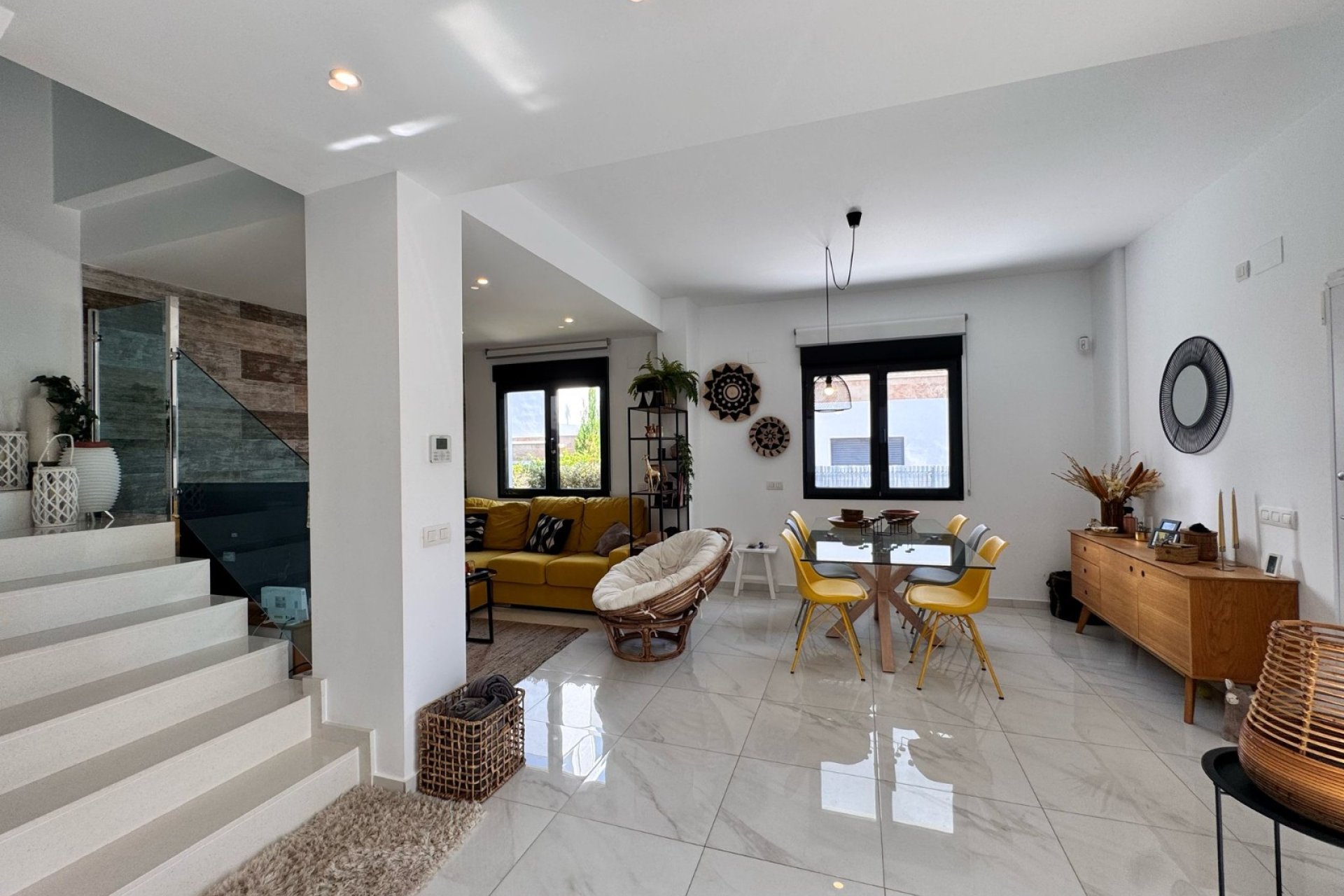 Living/dining room - Cozy two-story townhouse with solarium, sea views, and communal pool (Costa Blanca – Polop)