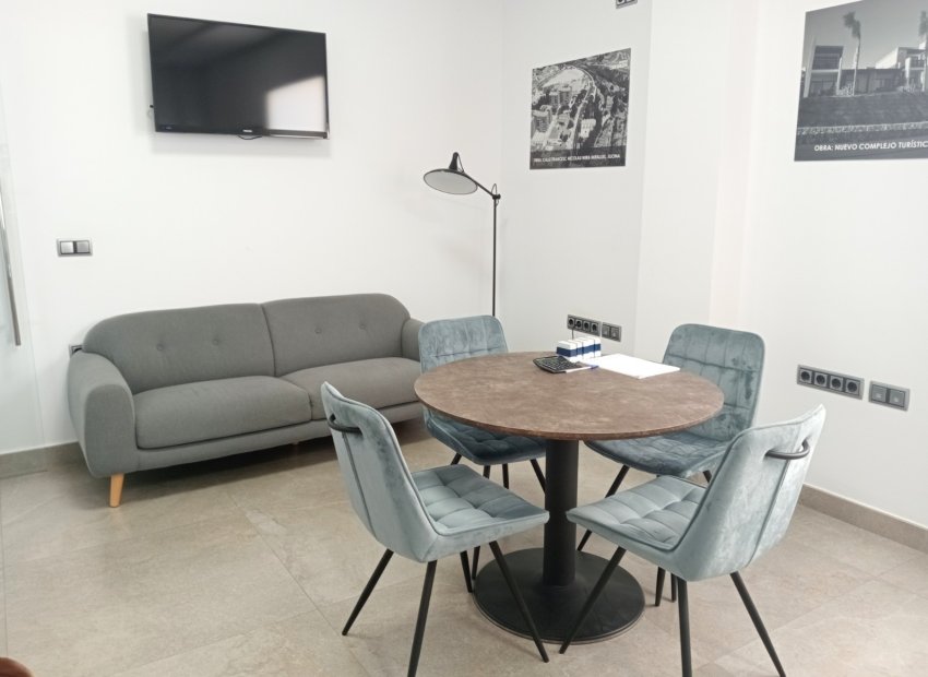 LOCAL EN VENTA EN LA NUCÍA