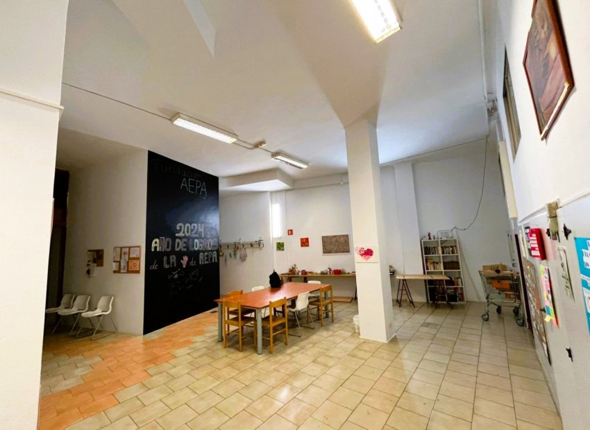 Local - Local commercial à Dénia – (Costa Blanca – Alicante)