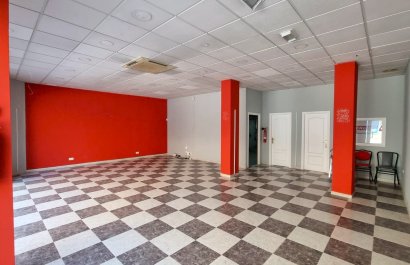 Local  - Revente -
            Villajoyosa - 219-25