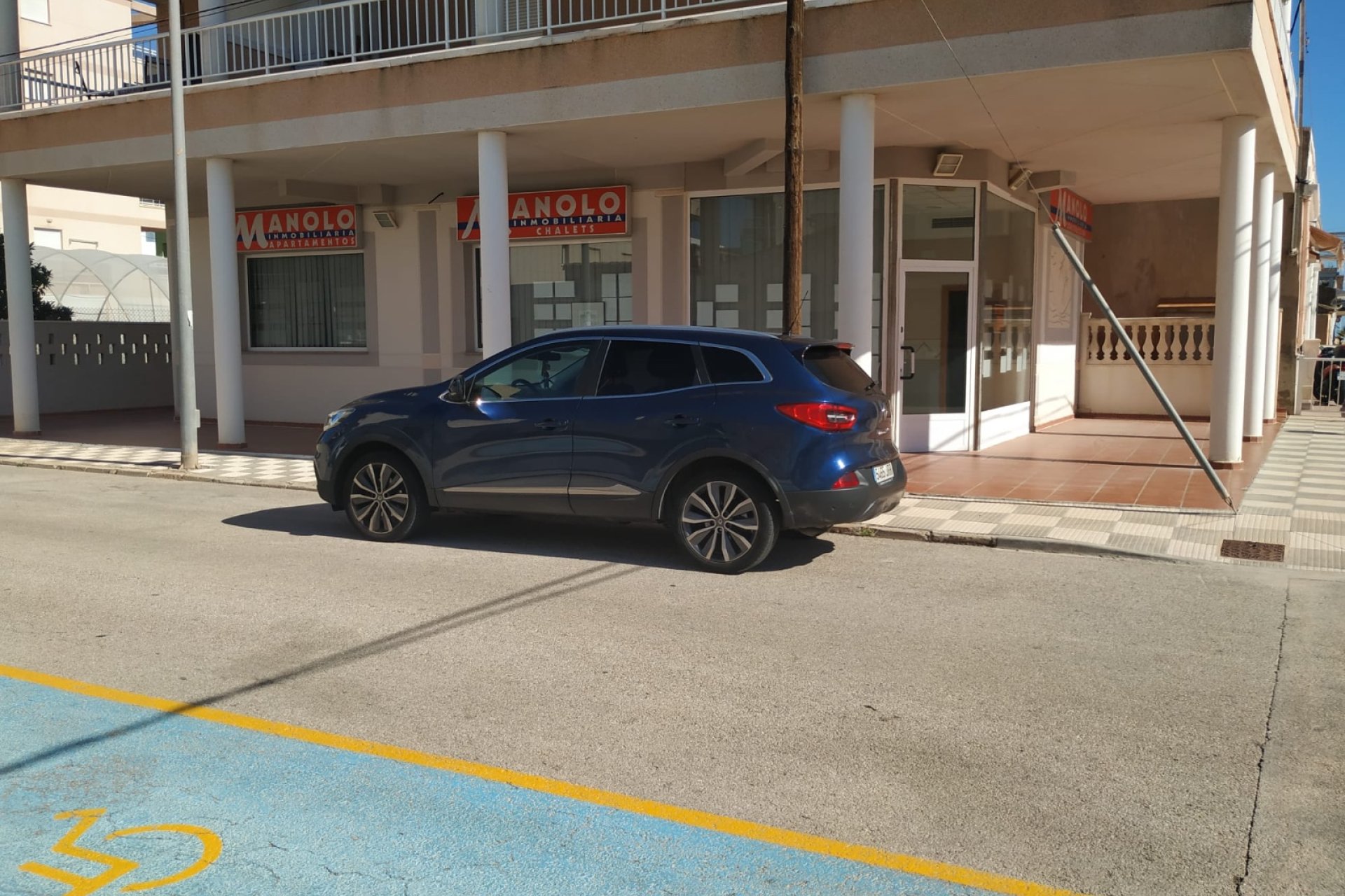 Lokal - Lokal z tarasem na Plaży Bellreguard (Costa Blanca - Hiszpania)