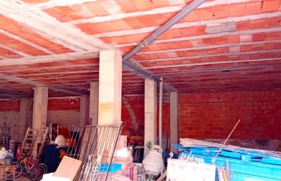 Lokal  - Odsprzedaż / Rynek wtórny -
            La Nucía - 117-25