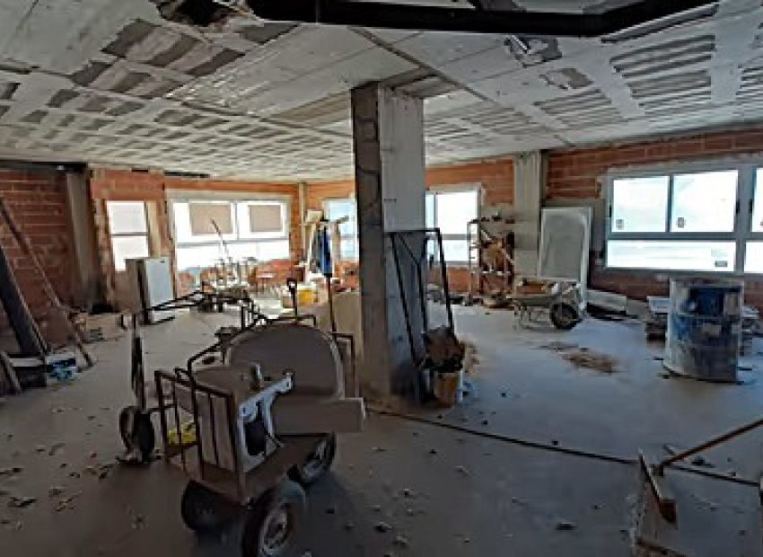 Long Term Rental - Local  -
Callosa De Ensarrià