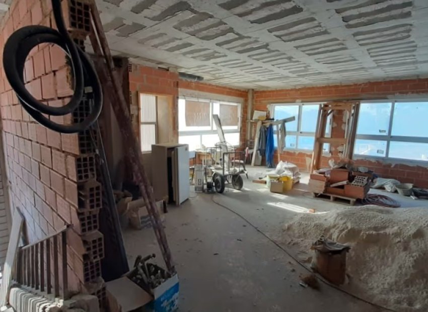 Long Term Rental - Local  -
Callosa De Ensarrià