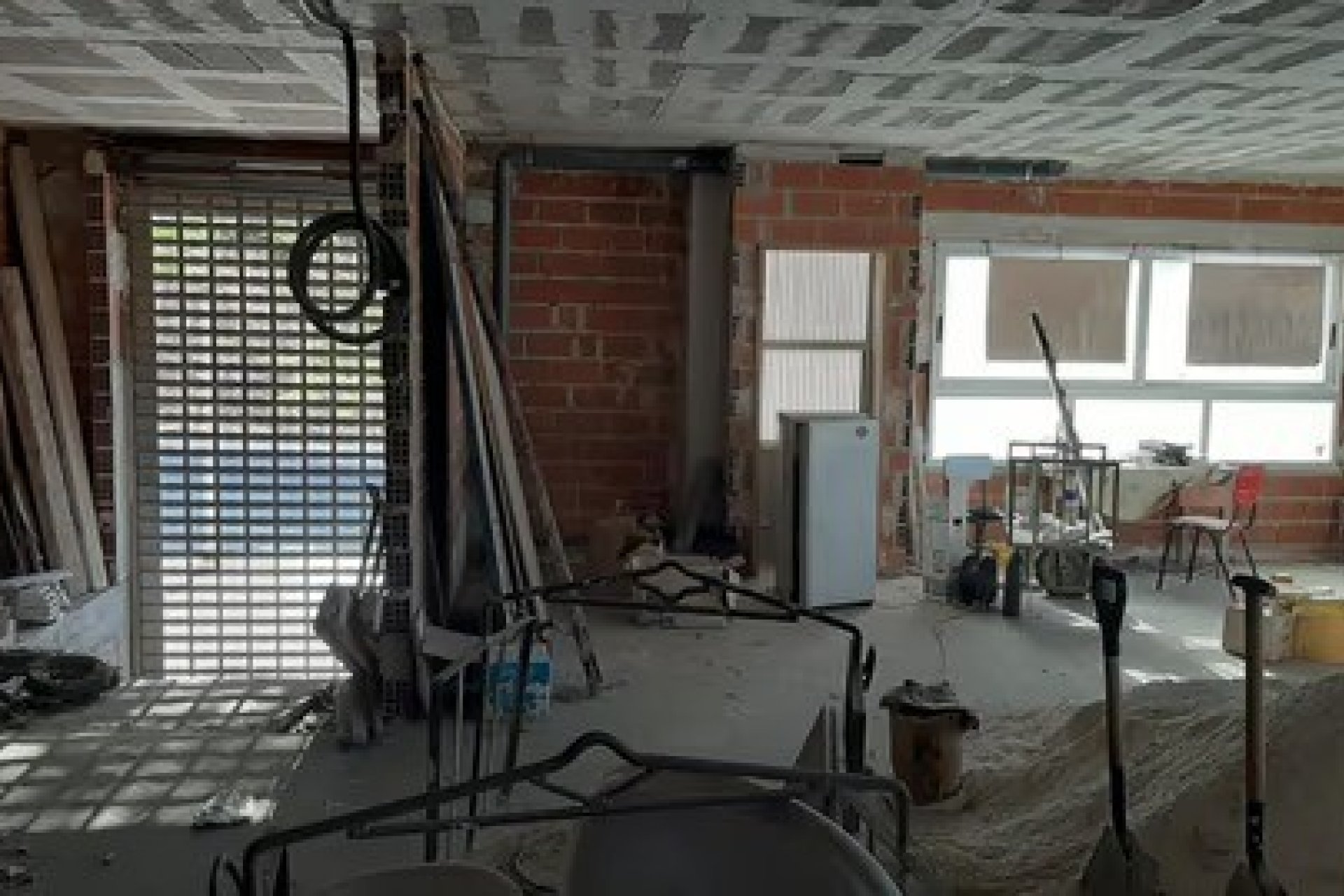 Long Term Rental - Local  -
Callosa De Ensarrià