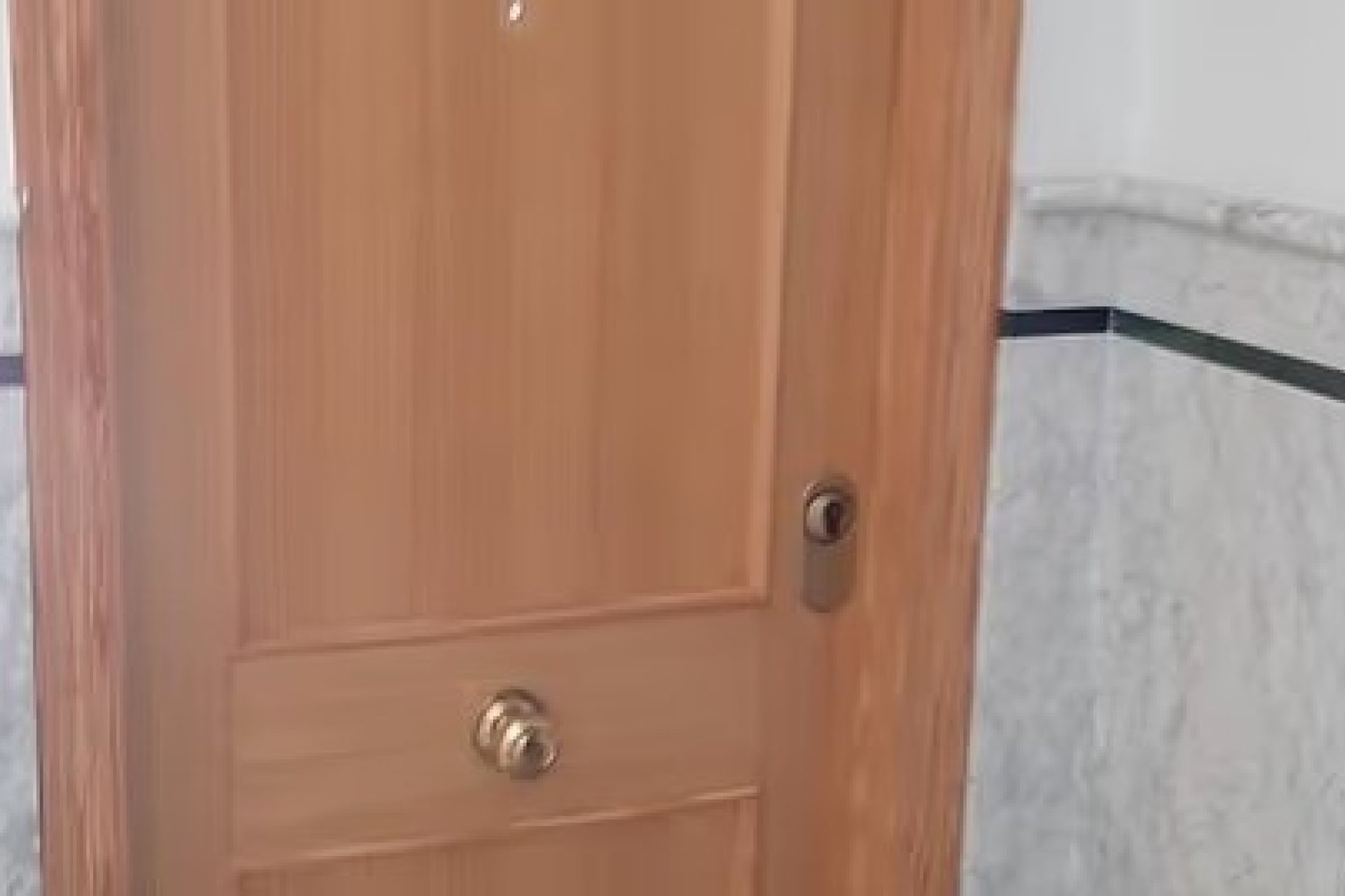 Long Term Rental - Local  -
Callosa De Ensarrià