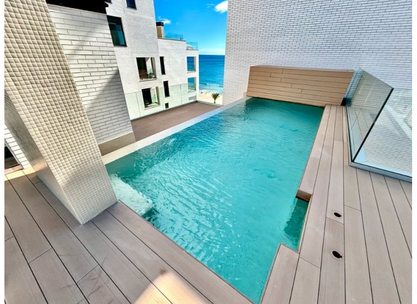 Neue Gebäude - Penthouse -
El Campello - Campello Beach
