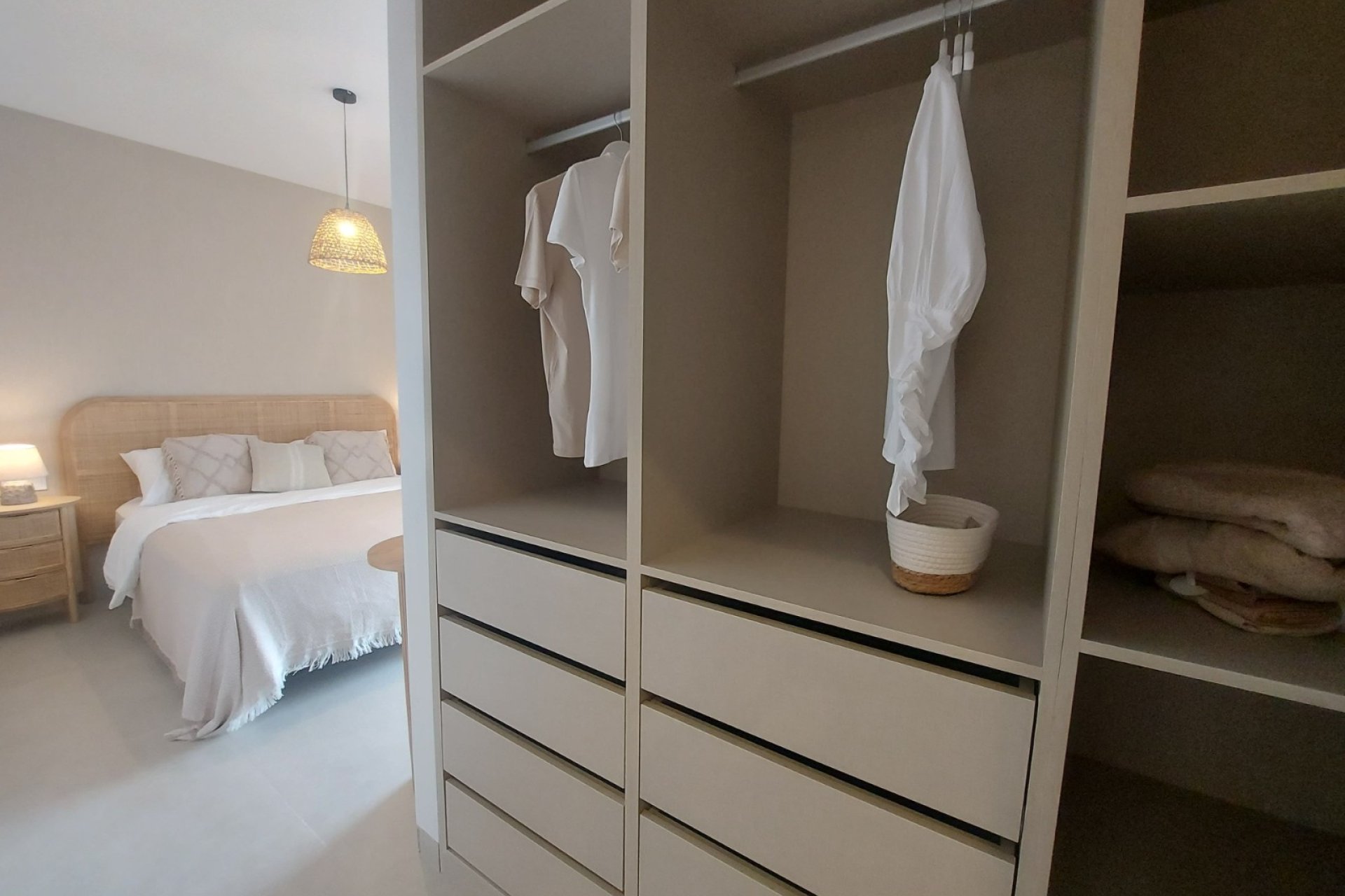 Neue Gebäude - Penthouse -

