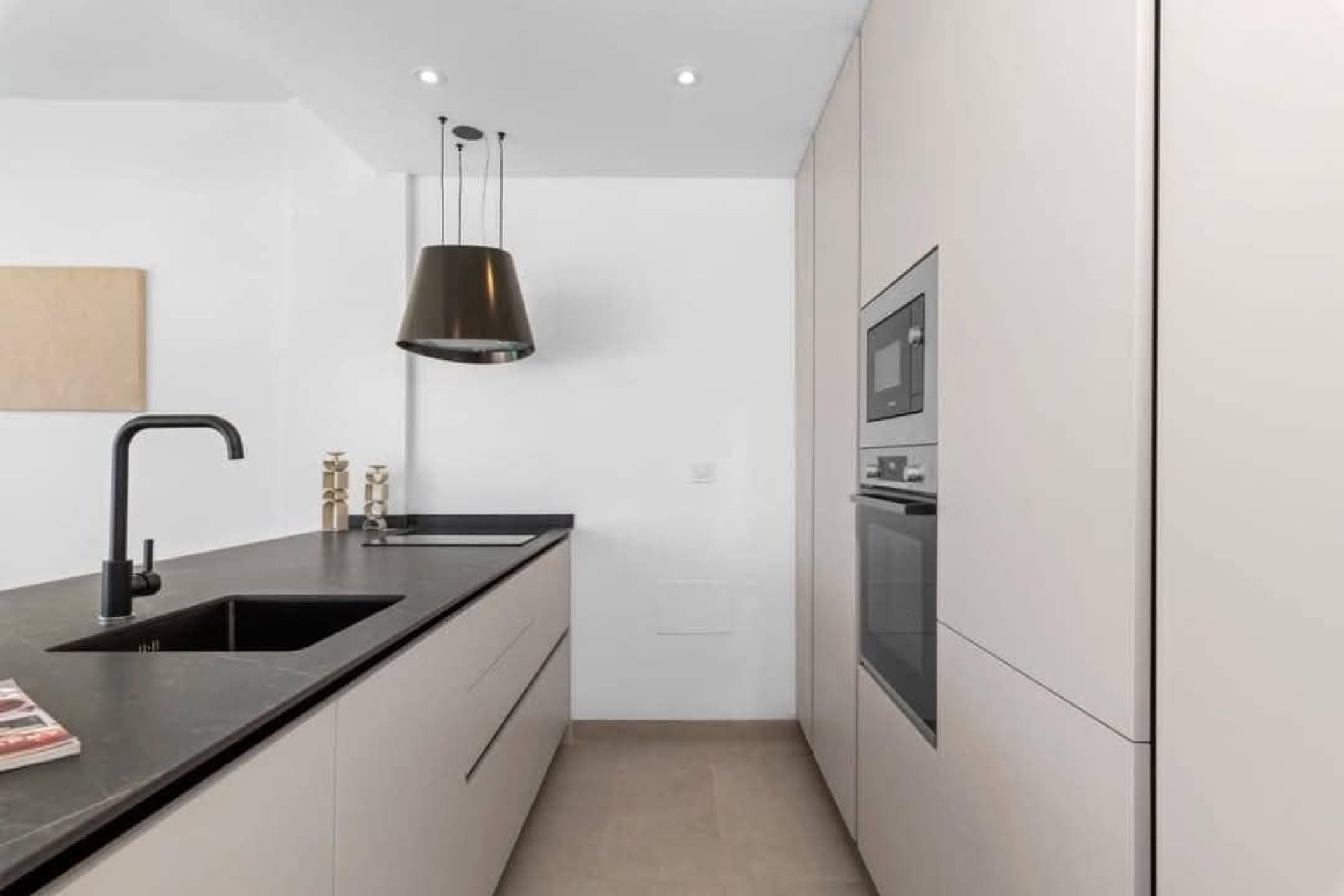 Neue Gebäude - Penthouse -

