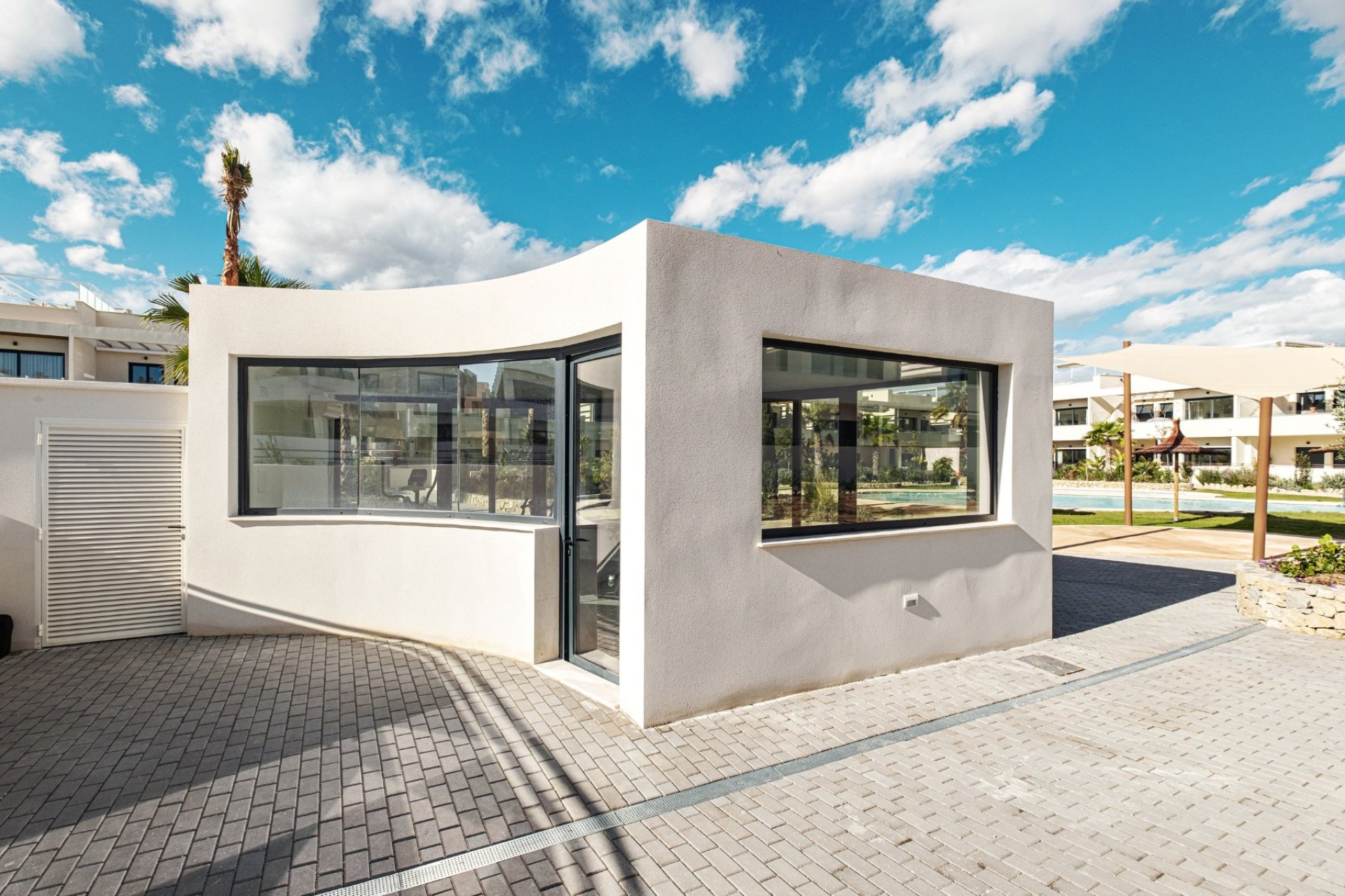 Neue Gebäude - Stadthaus -
Torrevieja - El Acequión - Los Náufragos