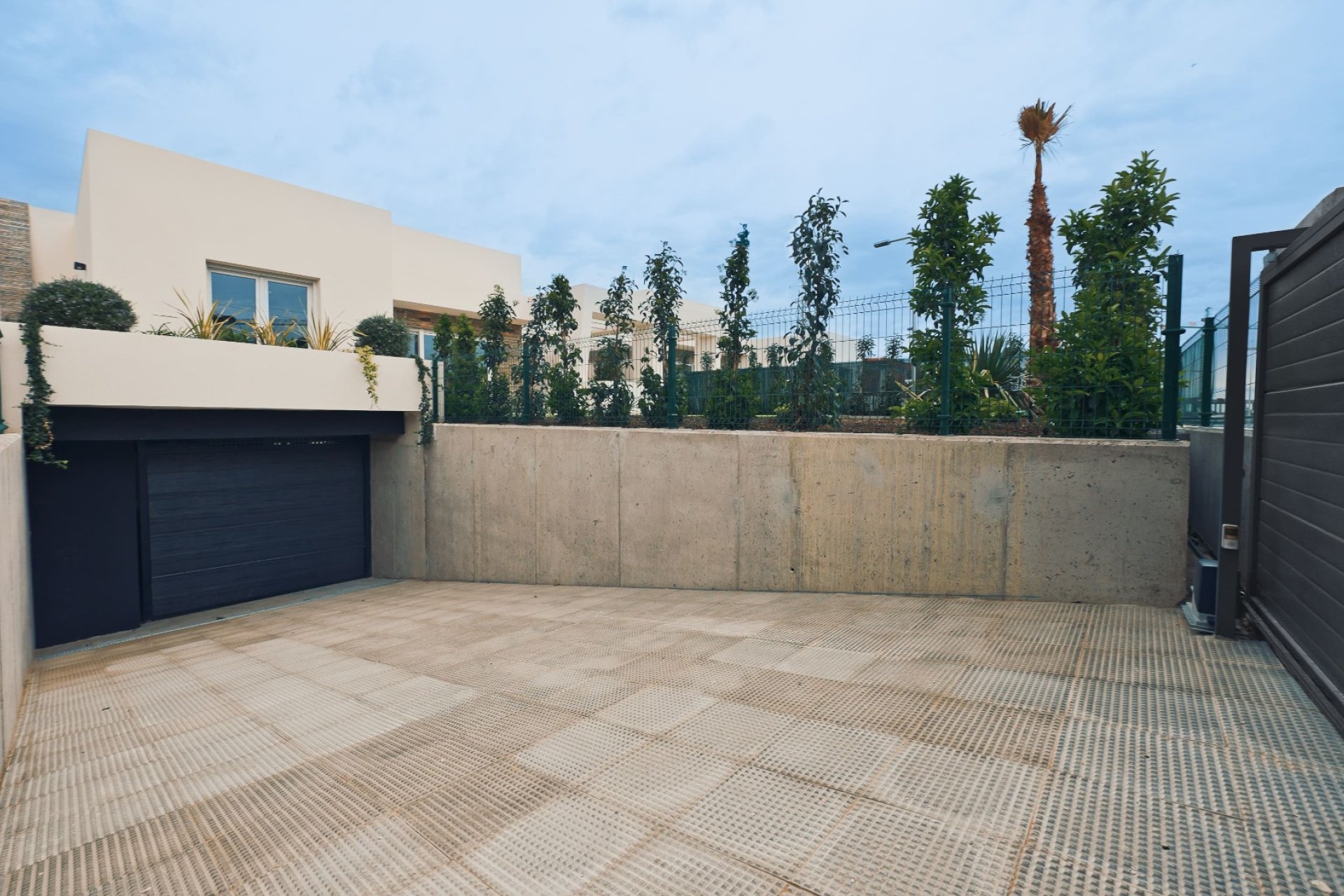 Neue Gebäude - Villa -
Algorfa