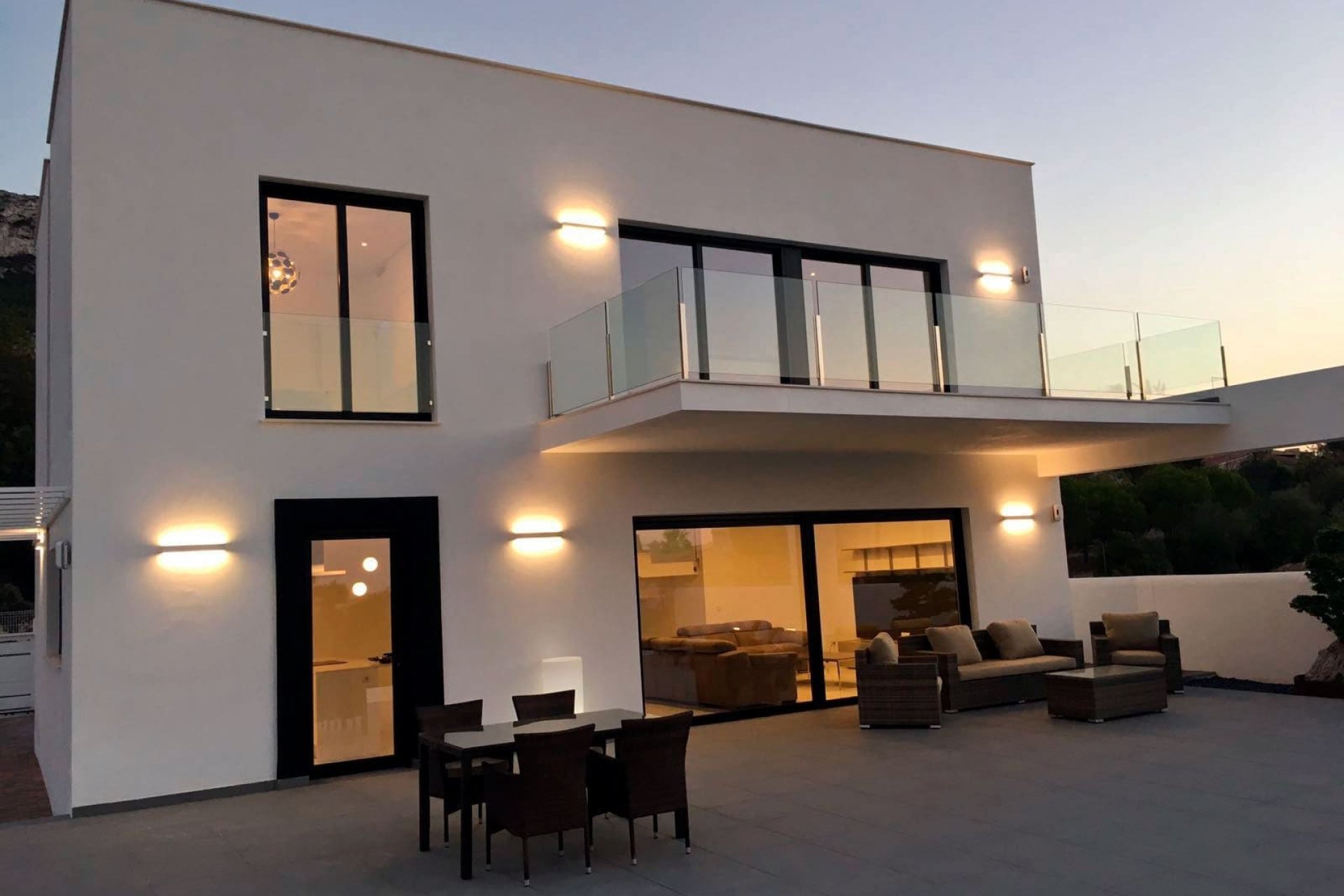 Neue Gebäude - Villa -
Denia - Montgó