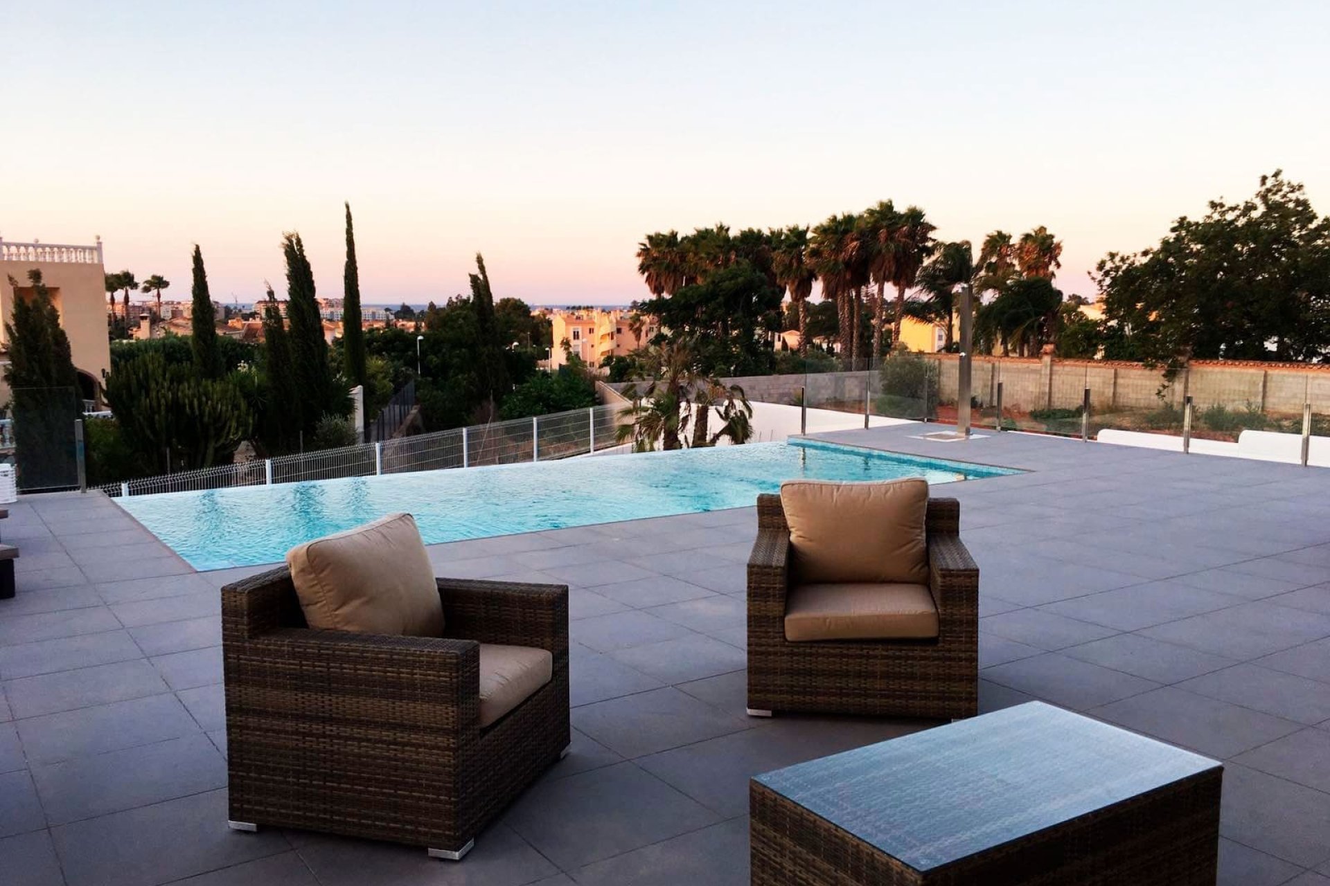 Neue Gebäude - Villa -
Denia - Montgó
