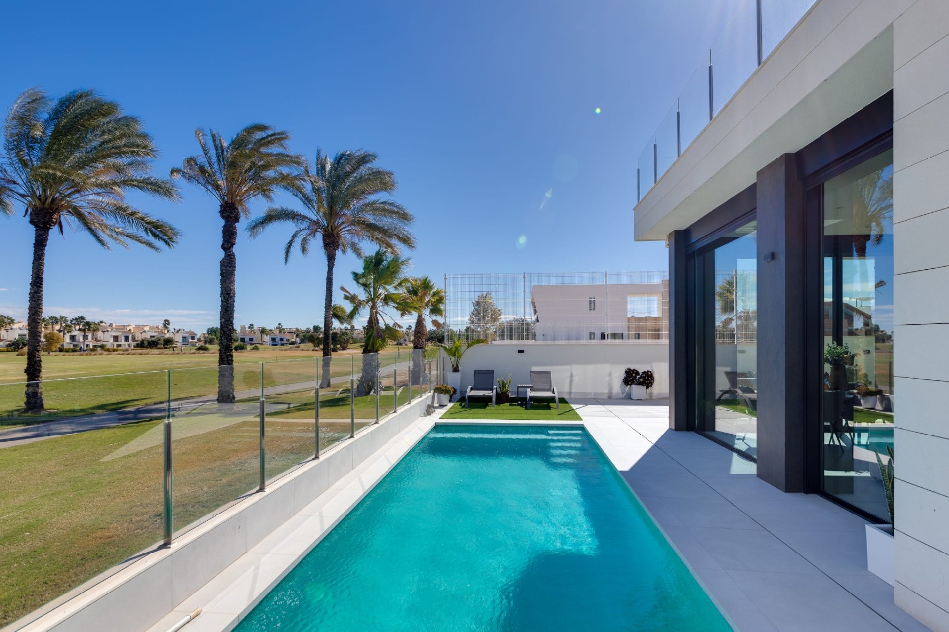 Neue Gebäude - Villa -
Pilar de la Horadada - 