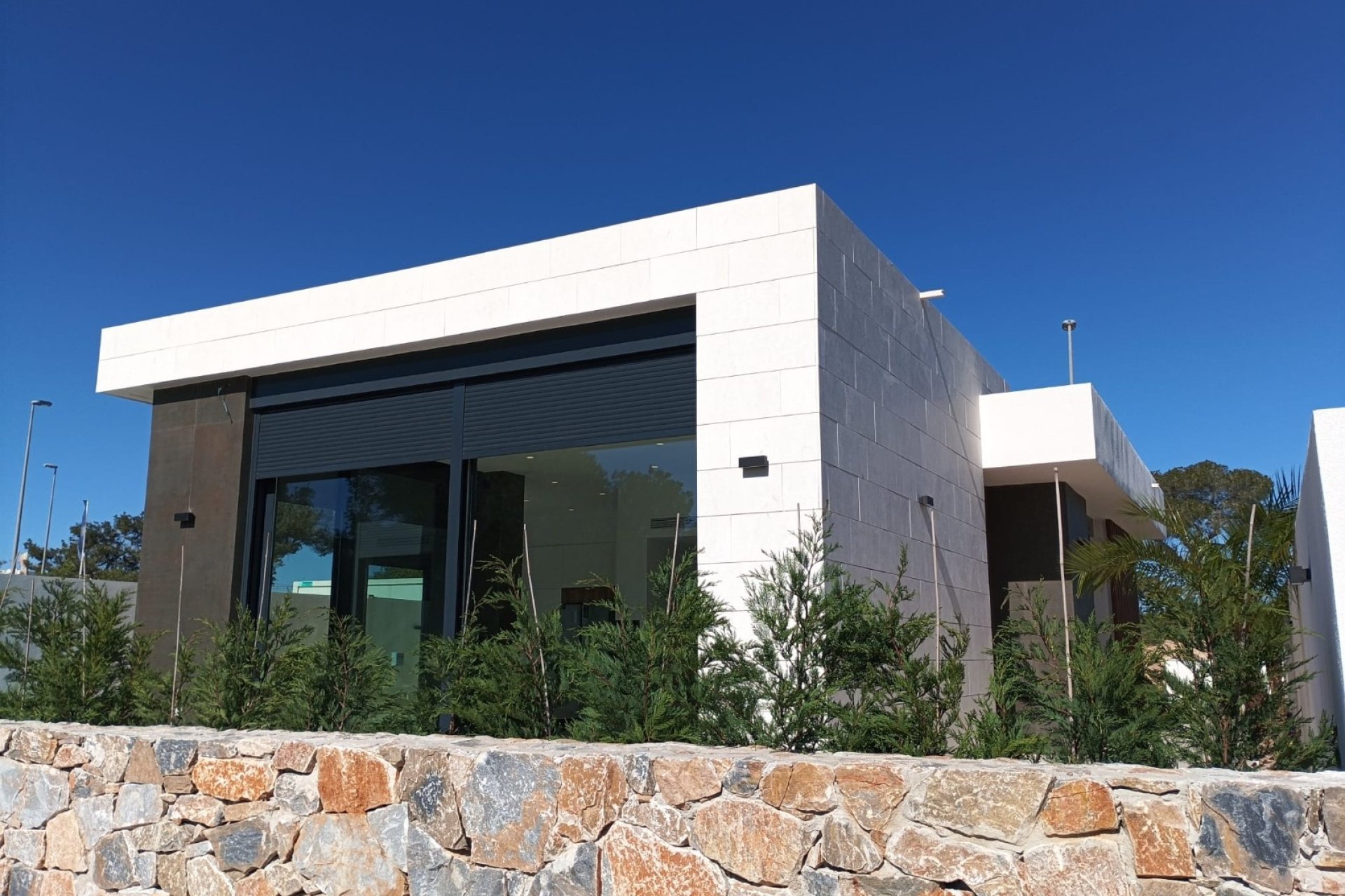 Neue Gebäude - Villa -
Pilar de la Horadada - 