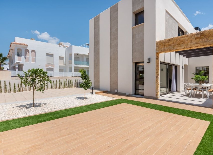 Neue Gebäude - Villa -
Rojales - Ciudad Quesada