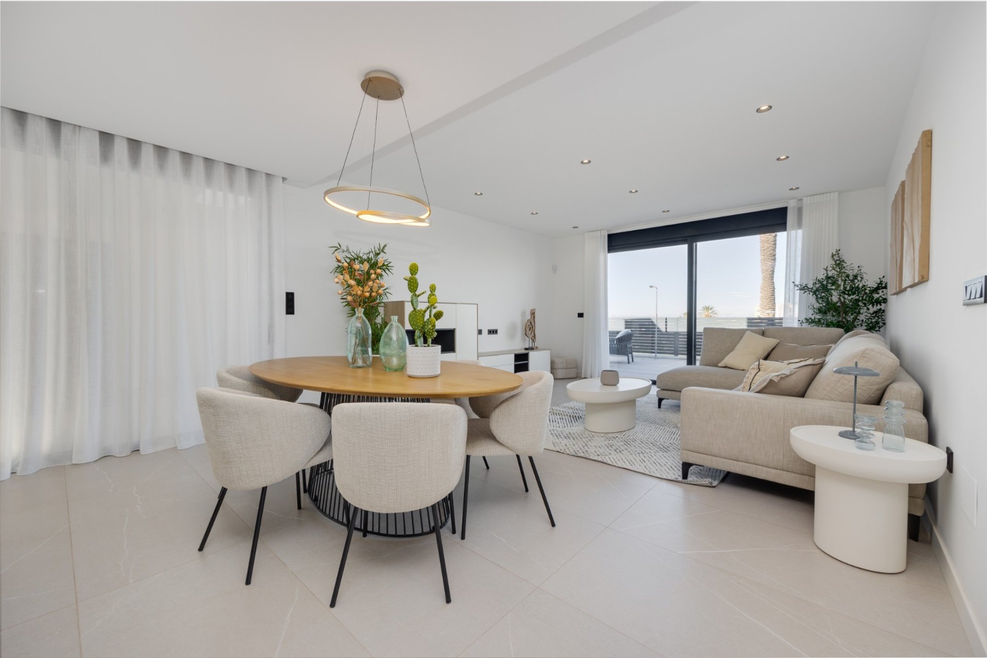 Neue Gebäude - Villa -
Torrevieja - Torrelamata - La Mata