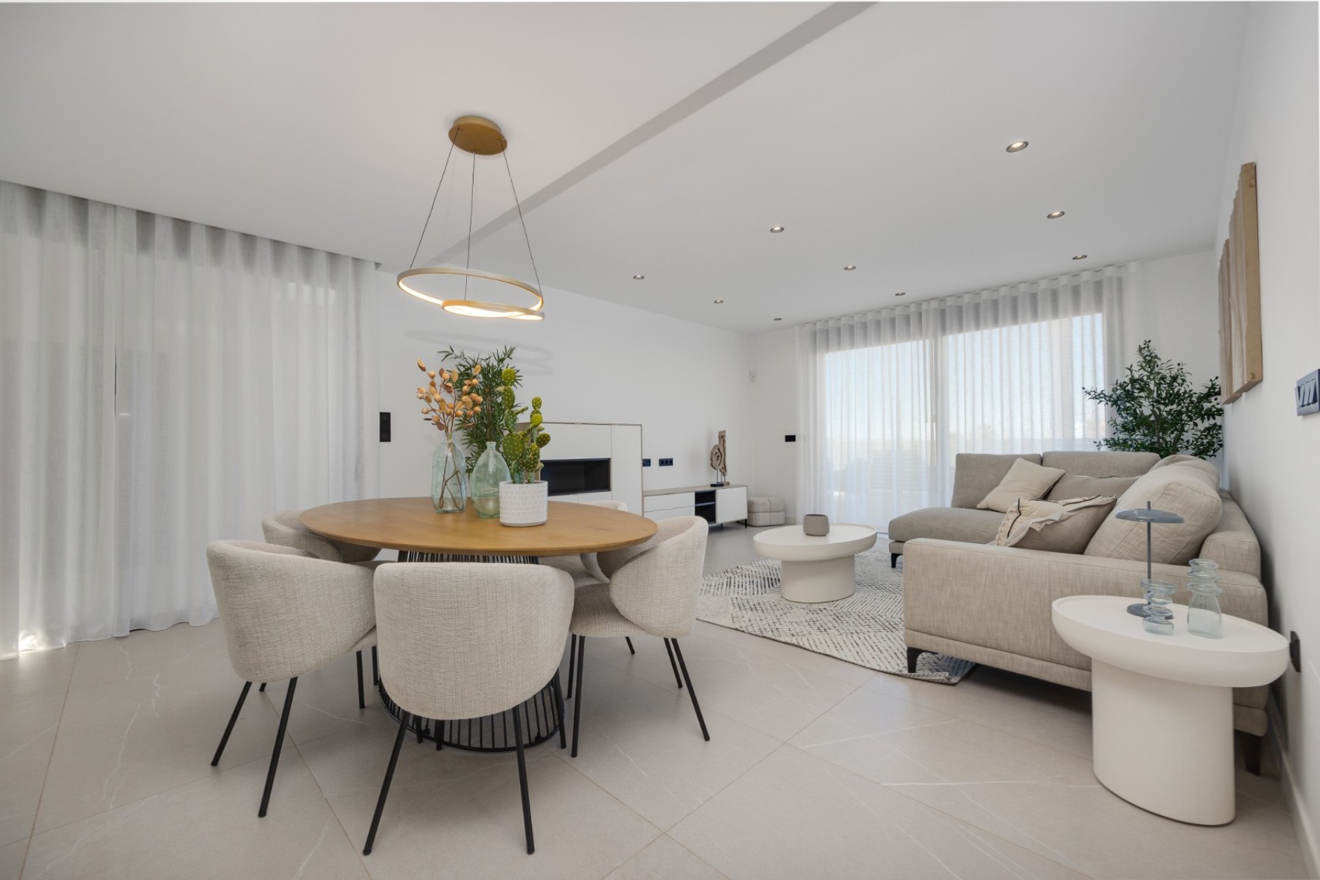 Neue Gebäude - Villa -
Torrevieja - Torrelamata - La Mata