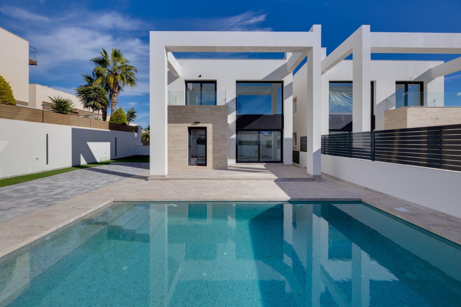 Neue Gebäude - Villa -
Torrevieja - Torrelamata - La Mata