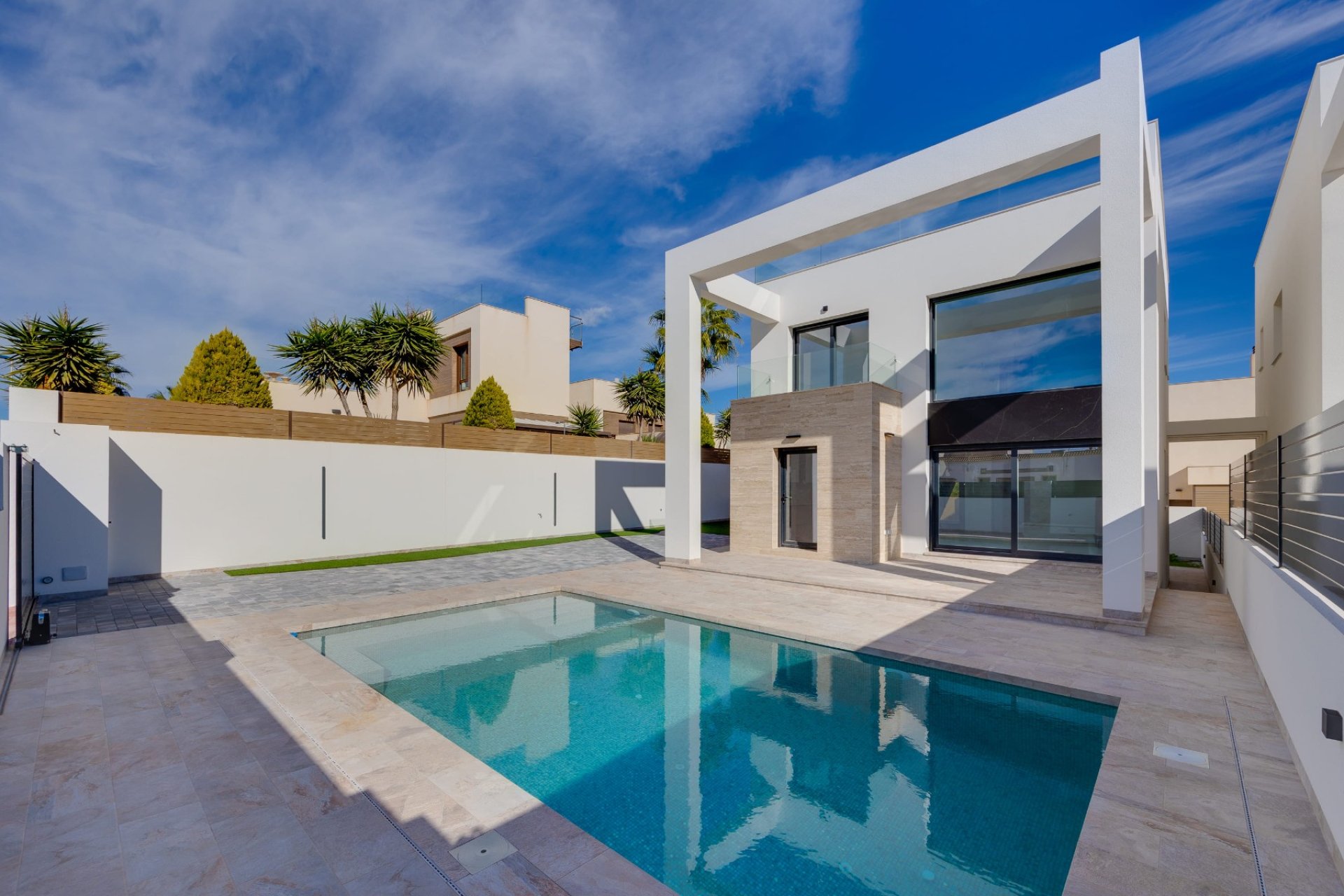 Neue Gebäude - Villa -
Torrevieja - Torrelamata - La Mata