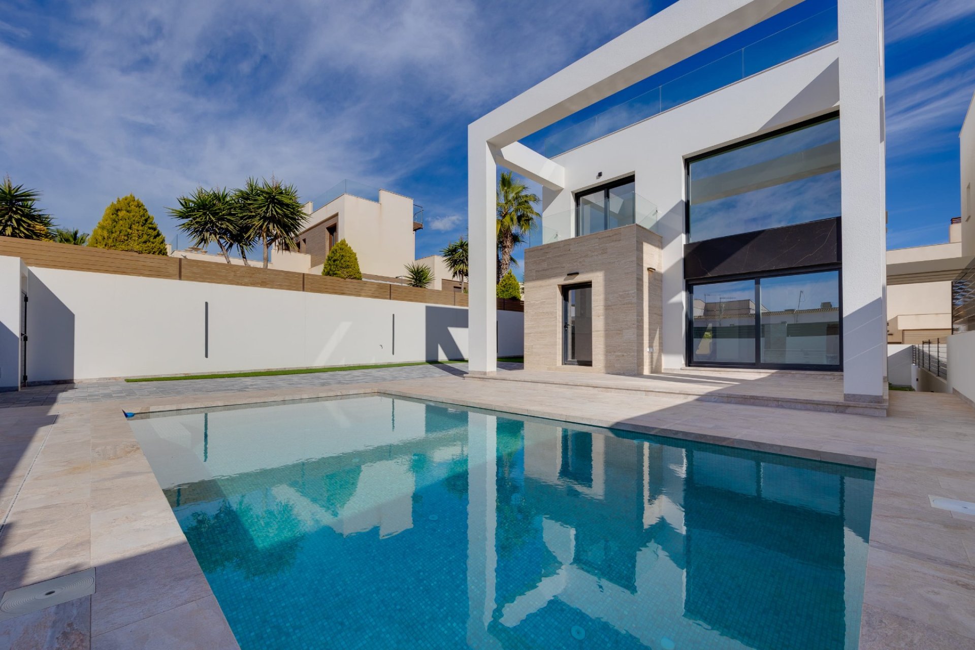 Neue Gebäude - Villa -
Torrevieja - Torrelamata - La Mata