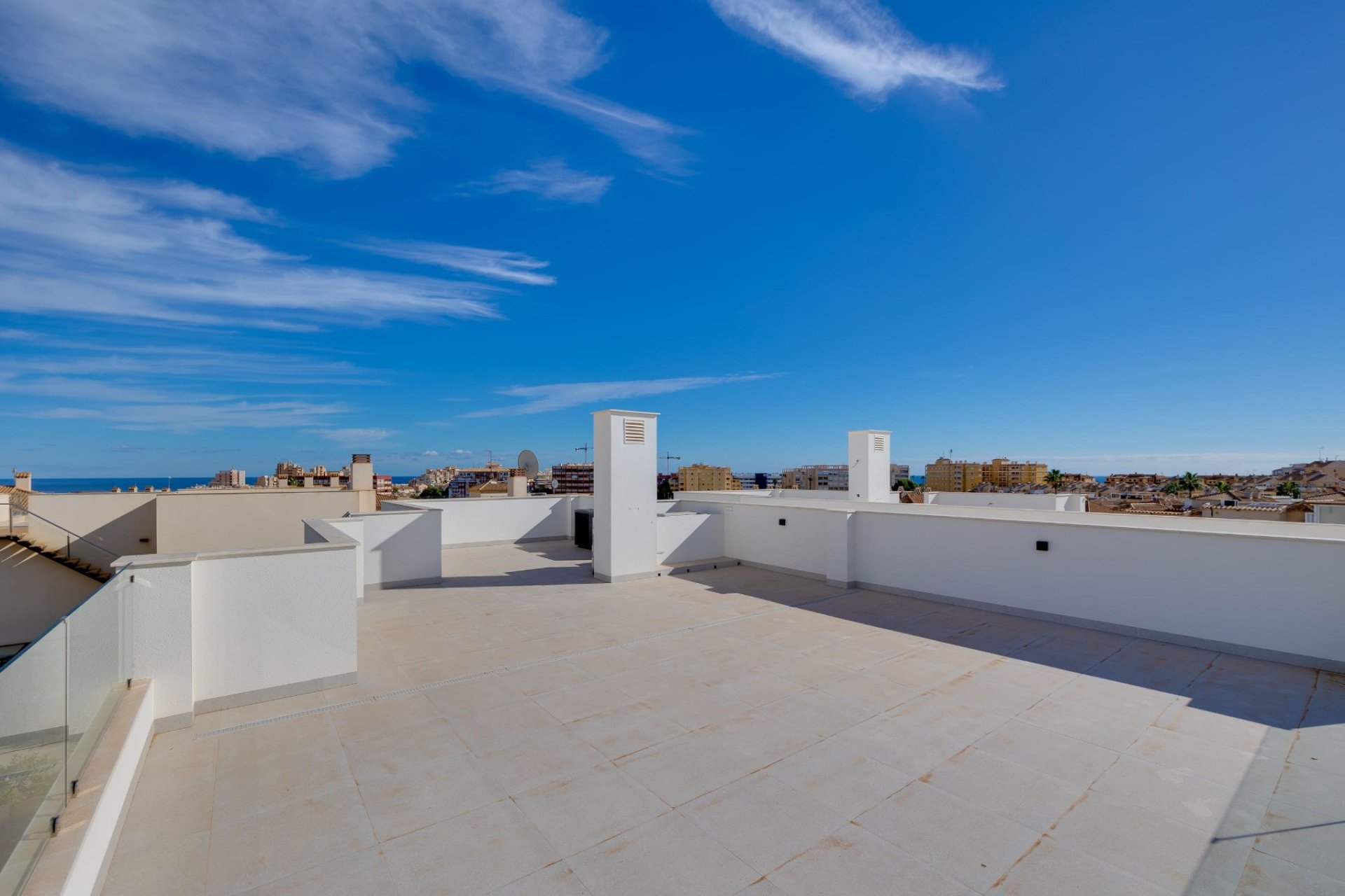 Neue Gebäude - Villa -
Torrevieja - Torrelamata - La Mata