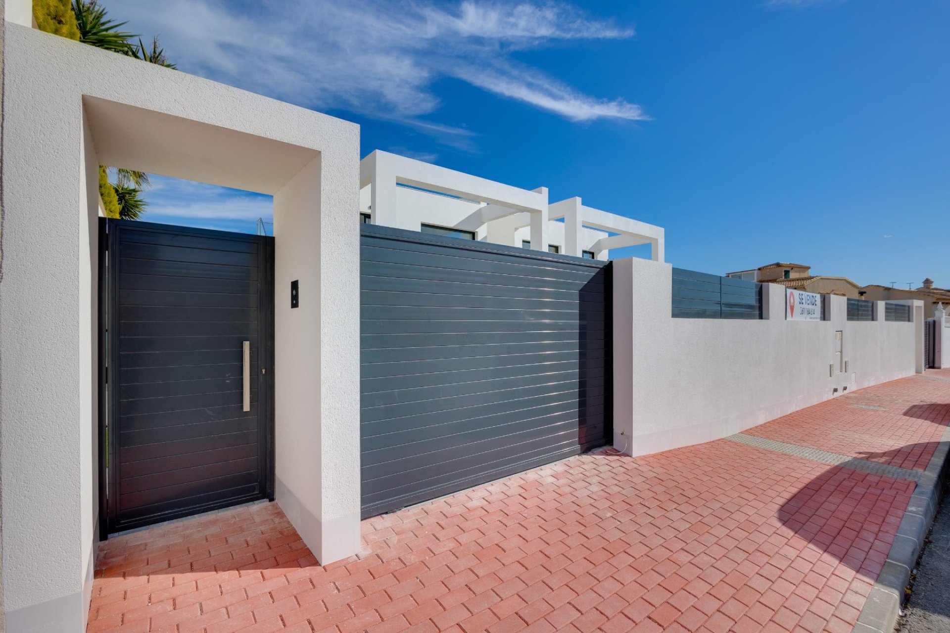 Neue Gebäude - Villa -
Torrevieja - Torrelamata - La Mata