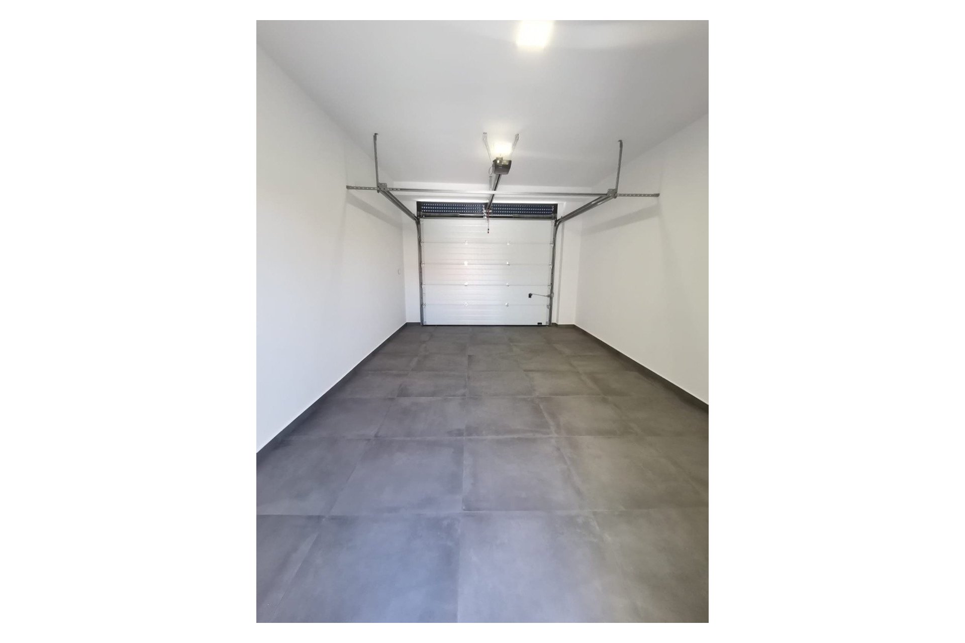 Neue Gebäude - Villa -
