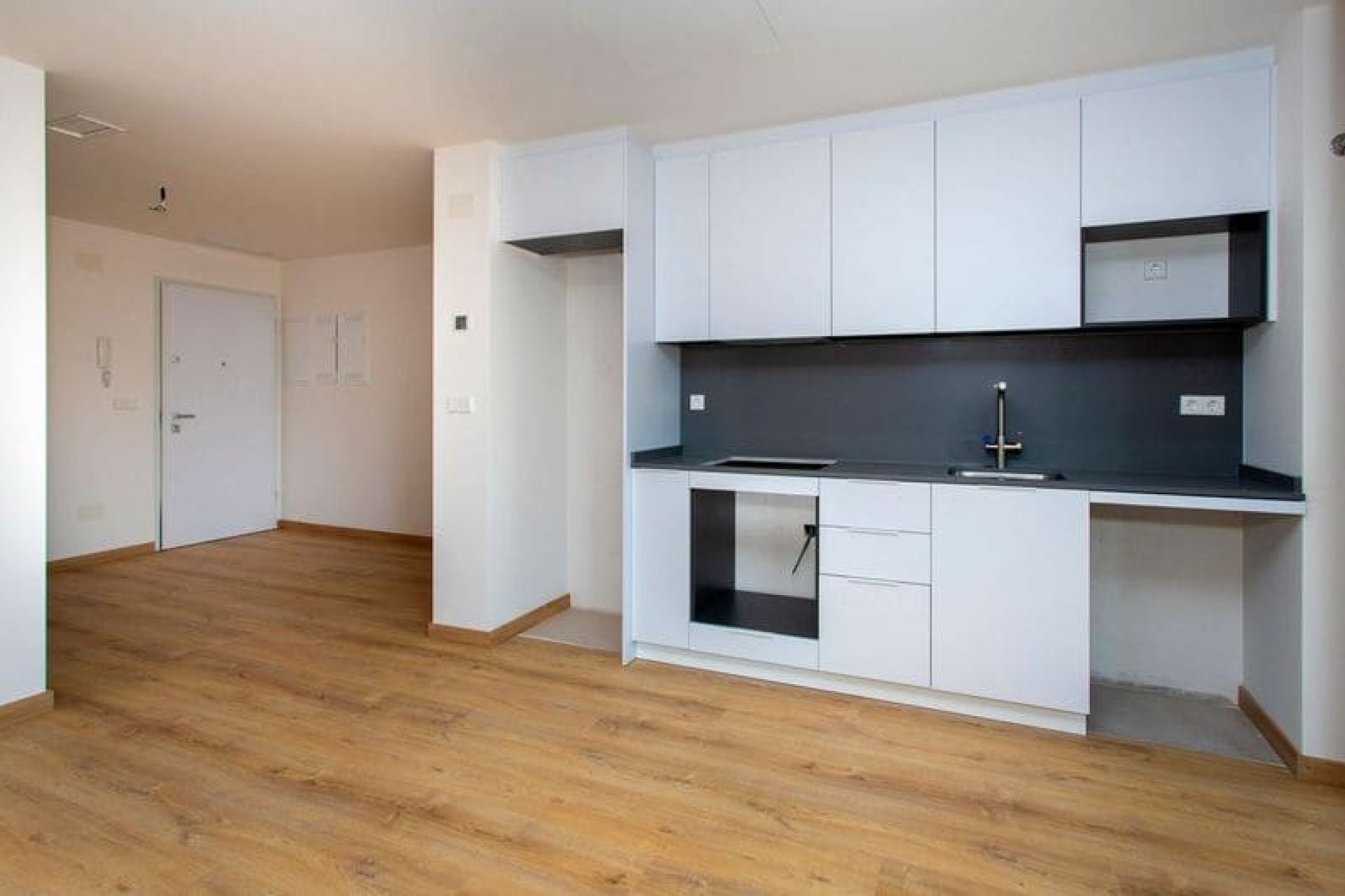 Neue Gebäude - Wohnung -
Hondón de las Nieves