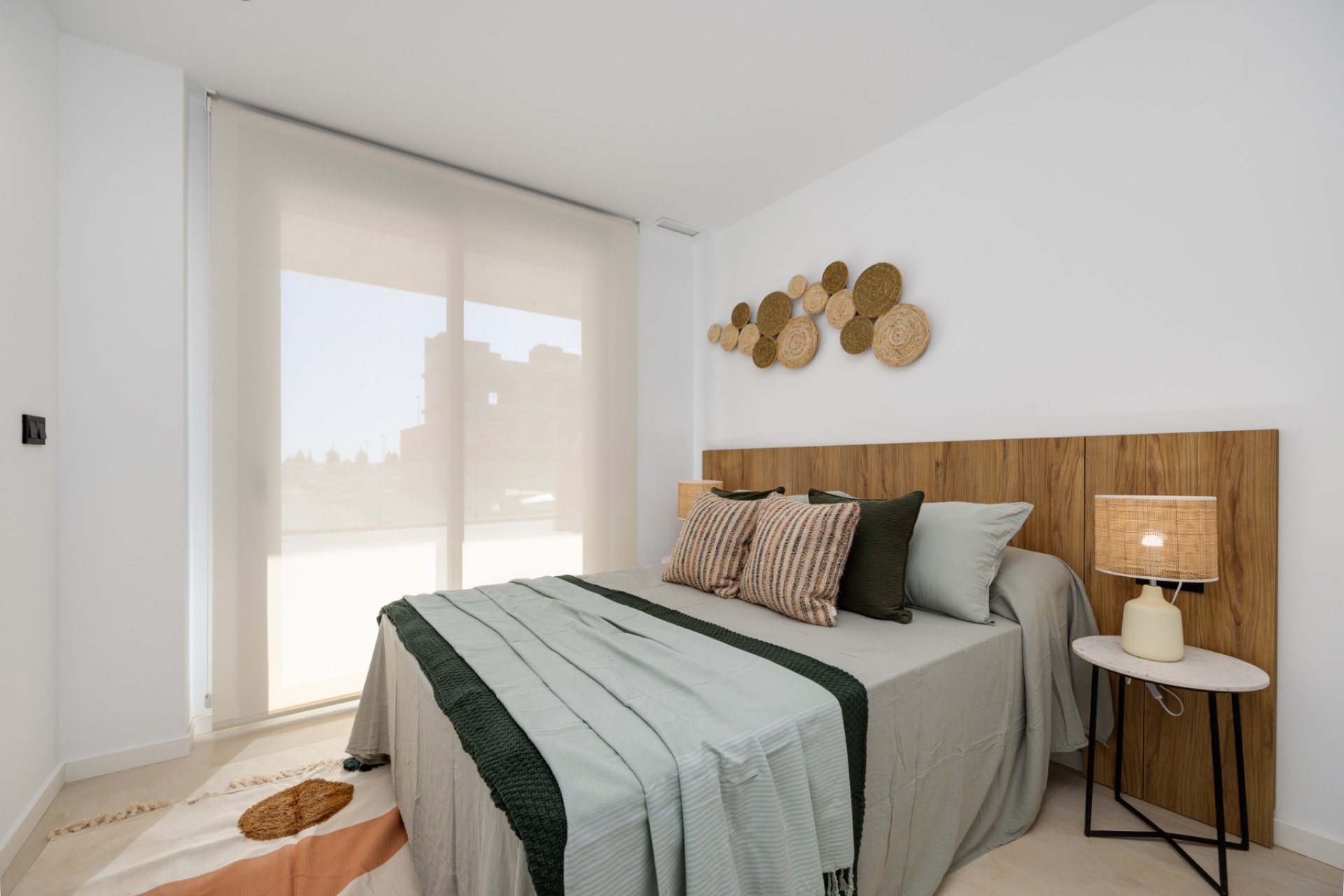 Neue Gebäude - Wohnung -

