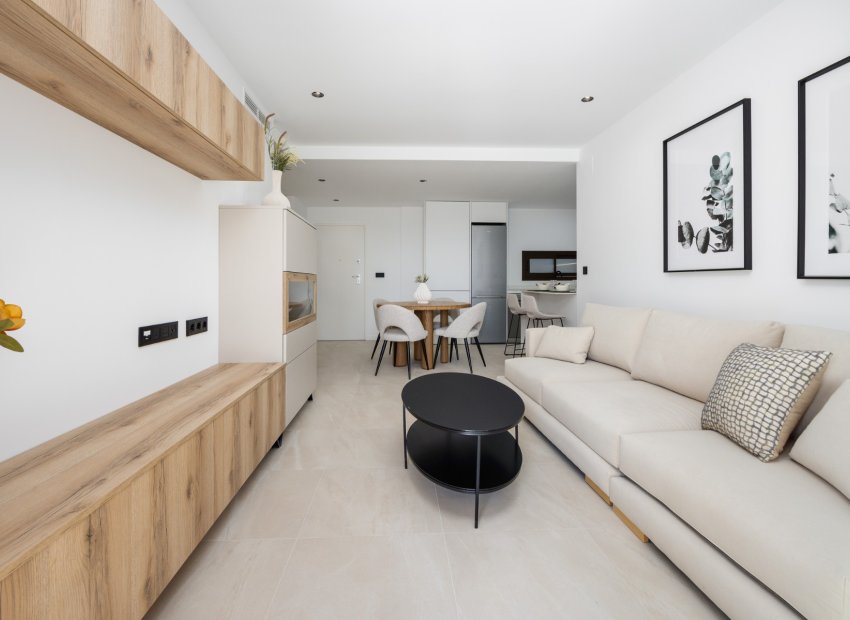 Neue Gebäude - Wohnung -

