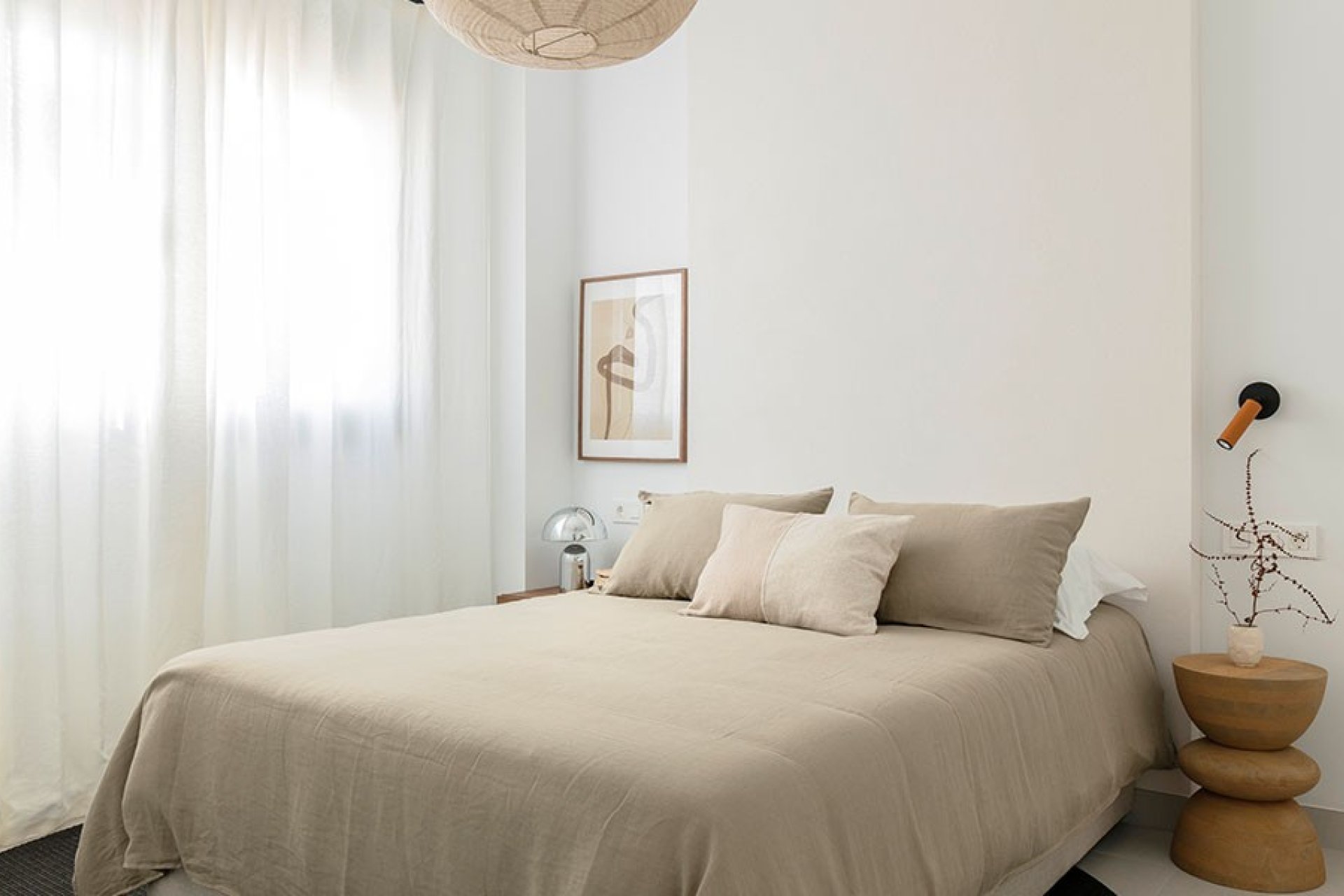 Neue Gebäude - Wohnung -
