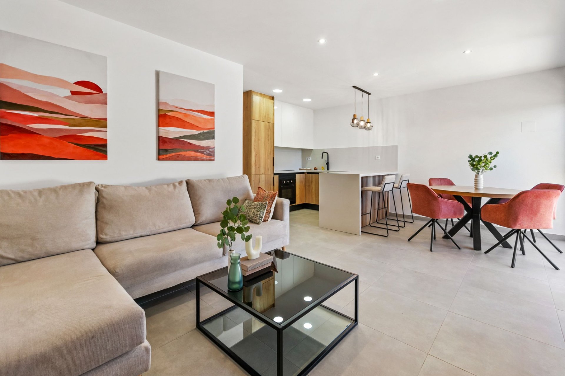 Neue Gebäude - Wohnung -
