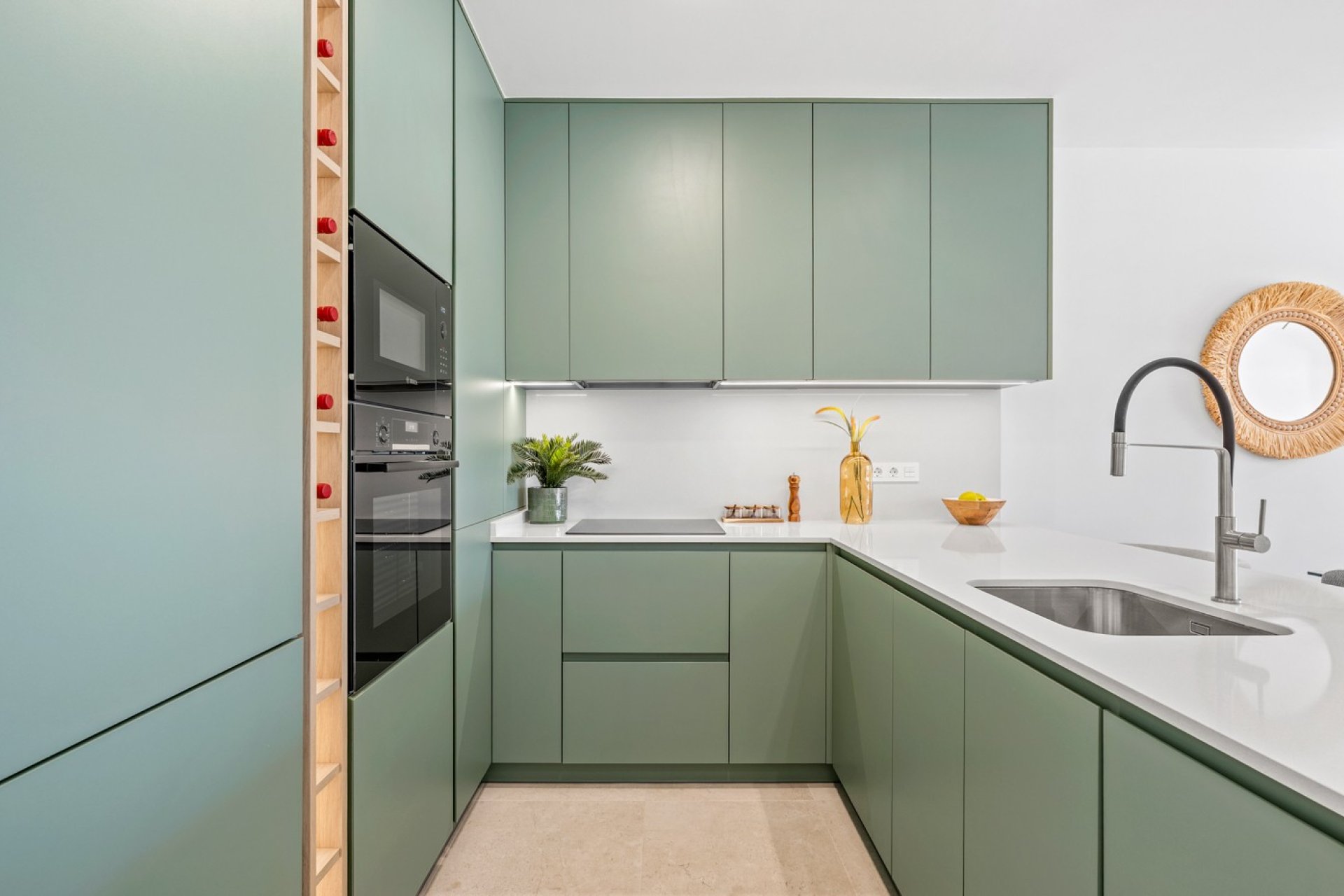 Neue Gebäude - Wohnung -
