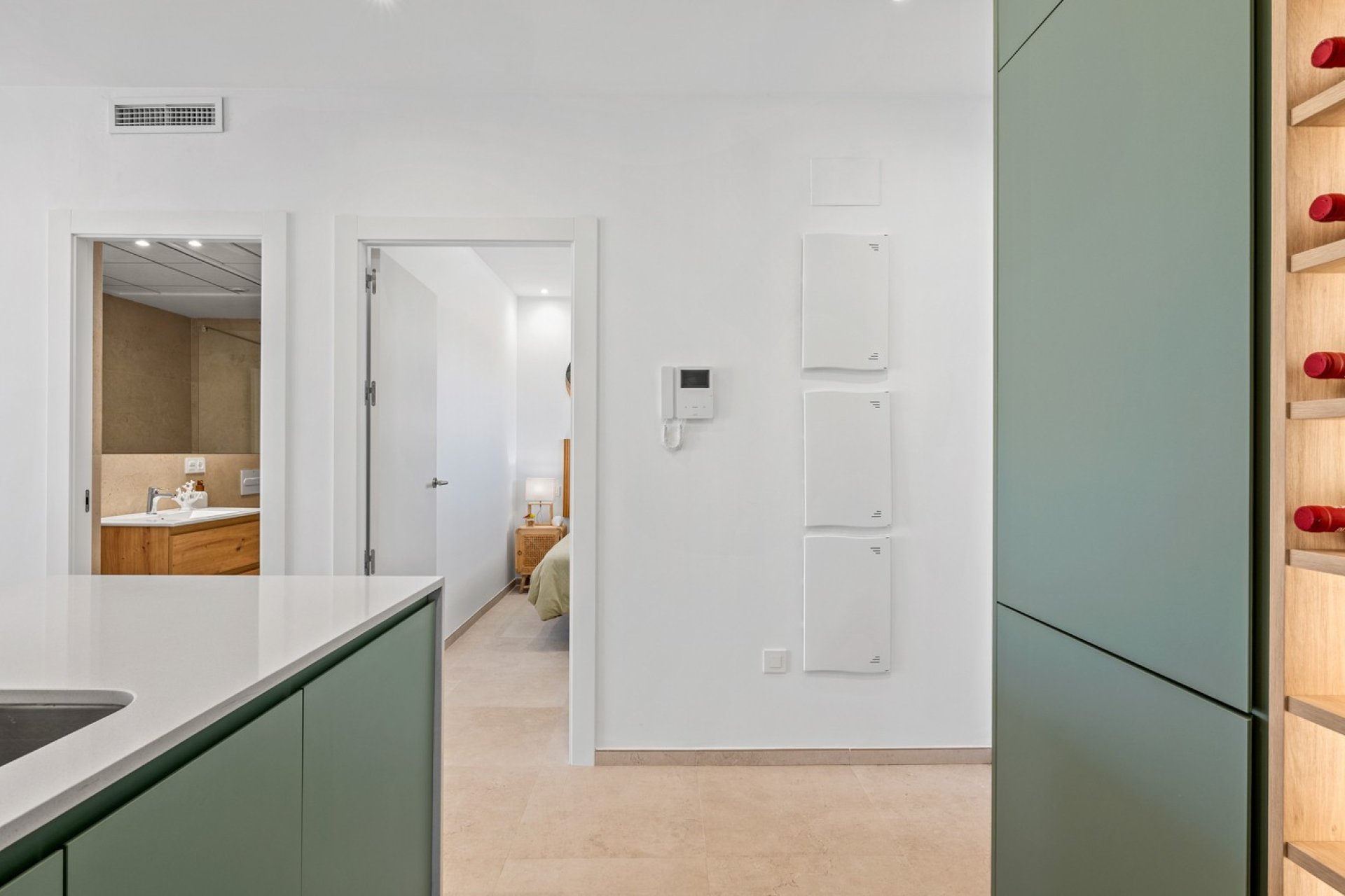 Neue Gebäude - Wohnung -
