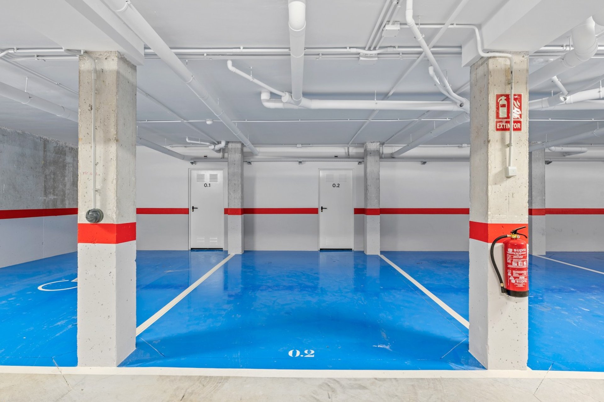 Neue Gebäude - Wohnung -
