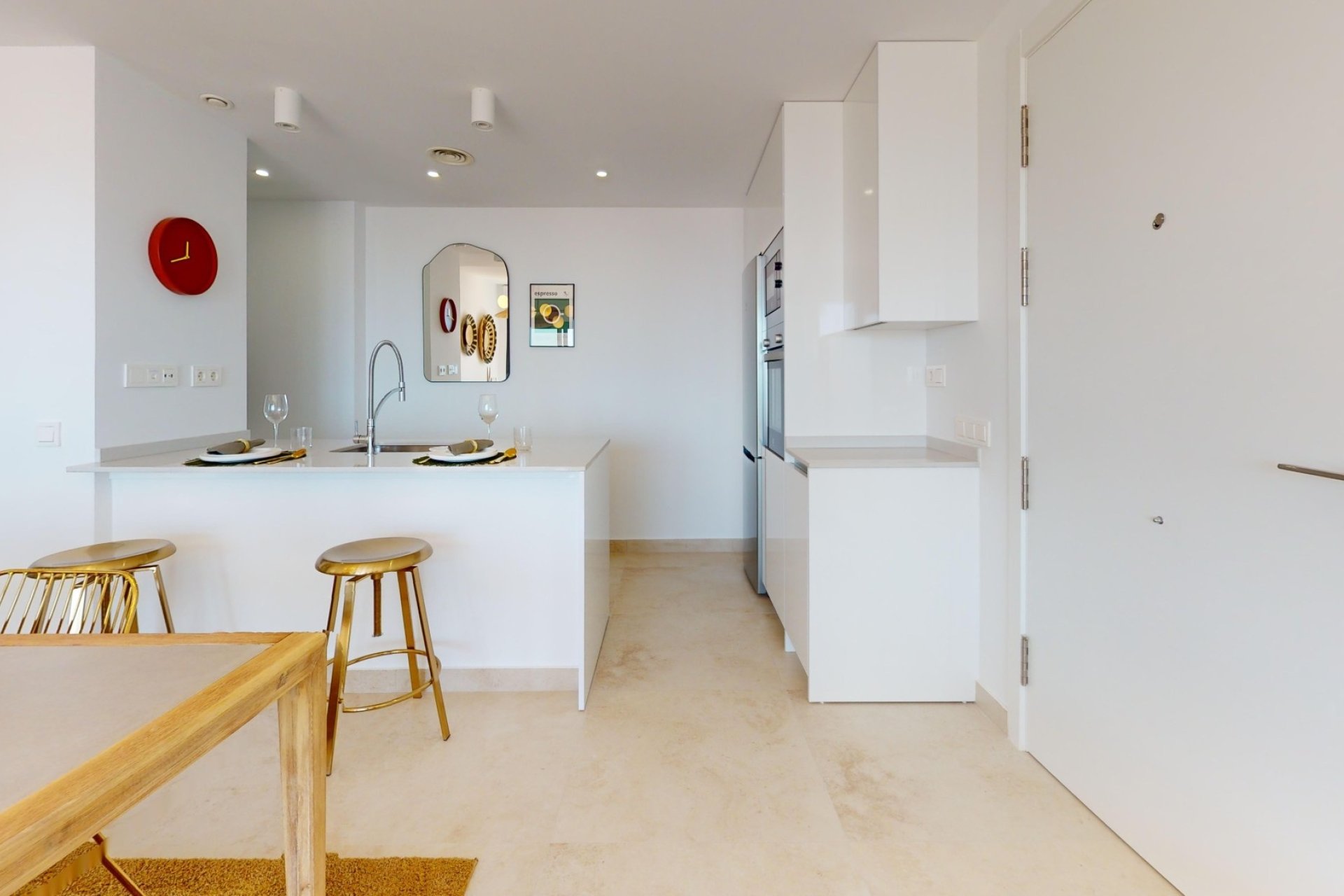 Neue Gebäude - Wohnung -

