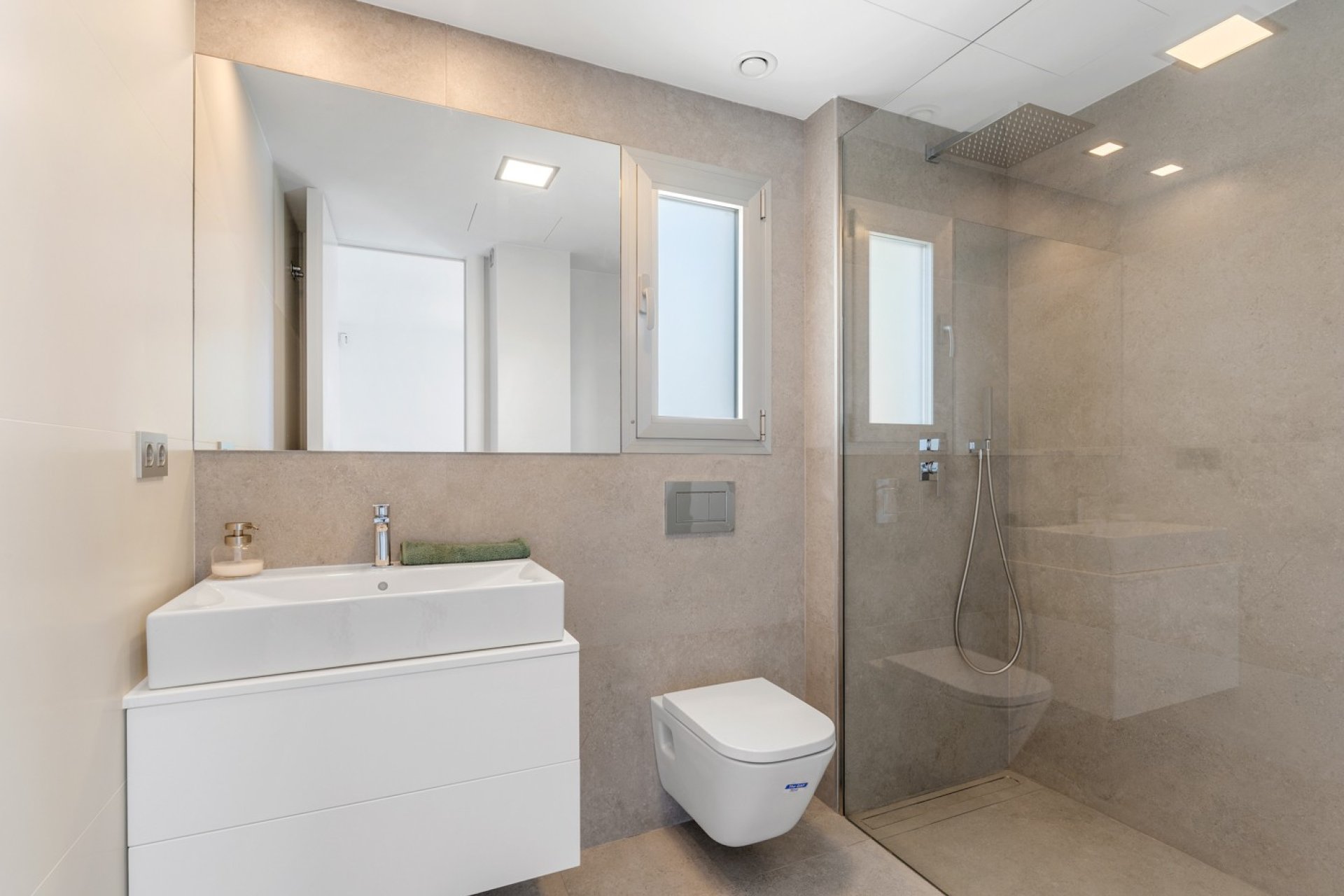 New Build - Chalet independiente -
Finestrat - Finestrat Urbanizaciones